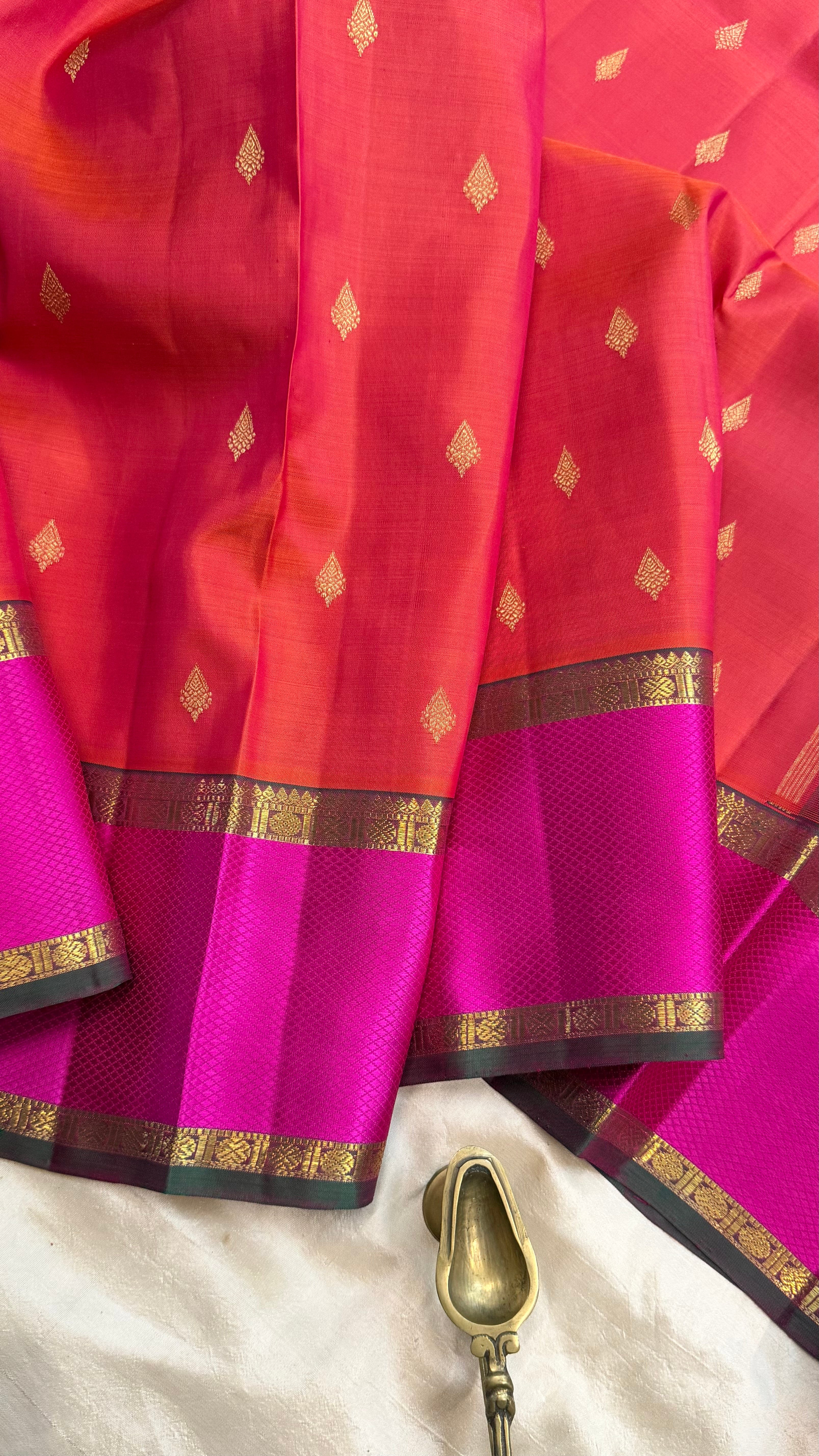 Rust color Thilagam Butta / Kanjipuram silk