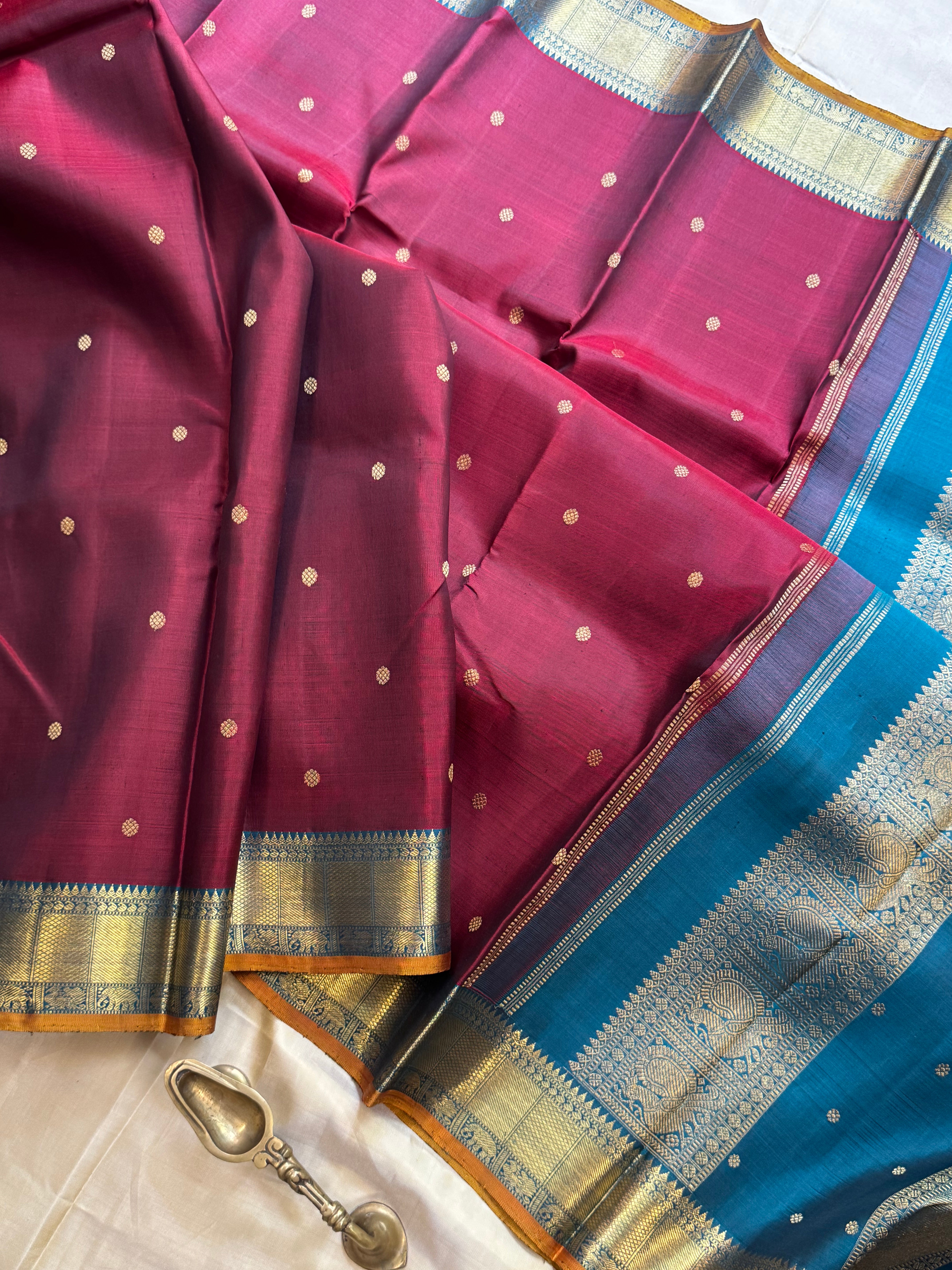 Swapnam: Merron star Butta / kanjipuram silk