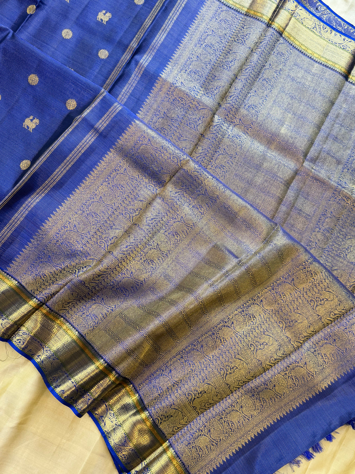 Ms blue Vairaoosi / pure Zari Kanjipuram silk
