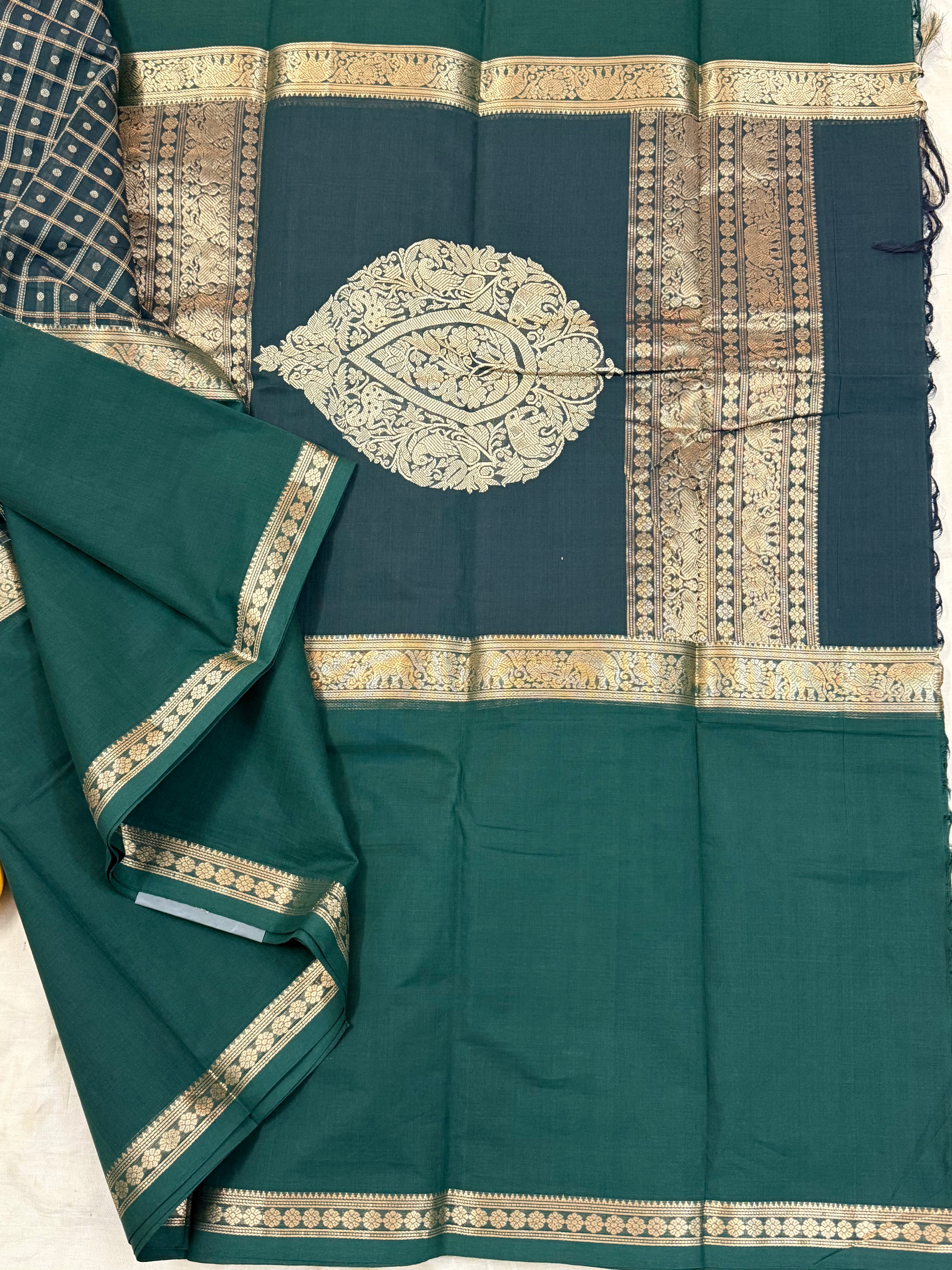 Green long border / Kanchi Cotton CL5824