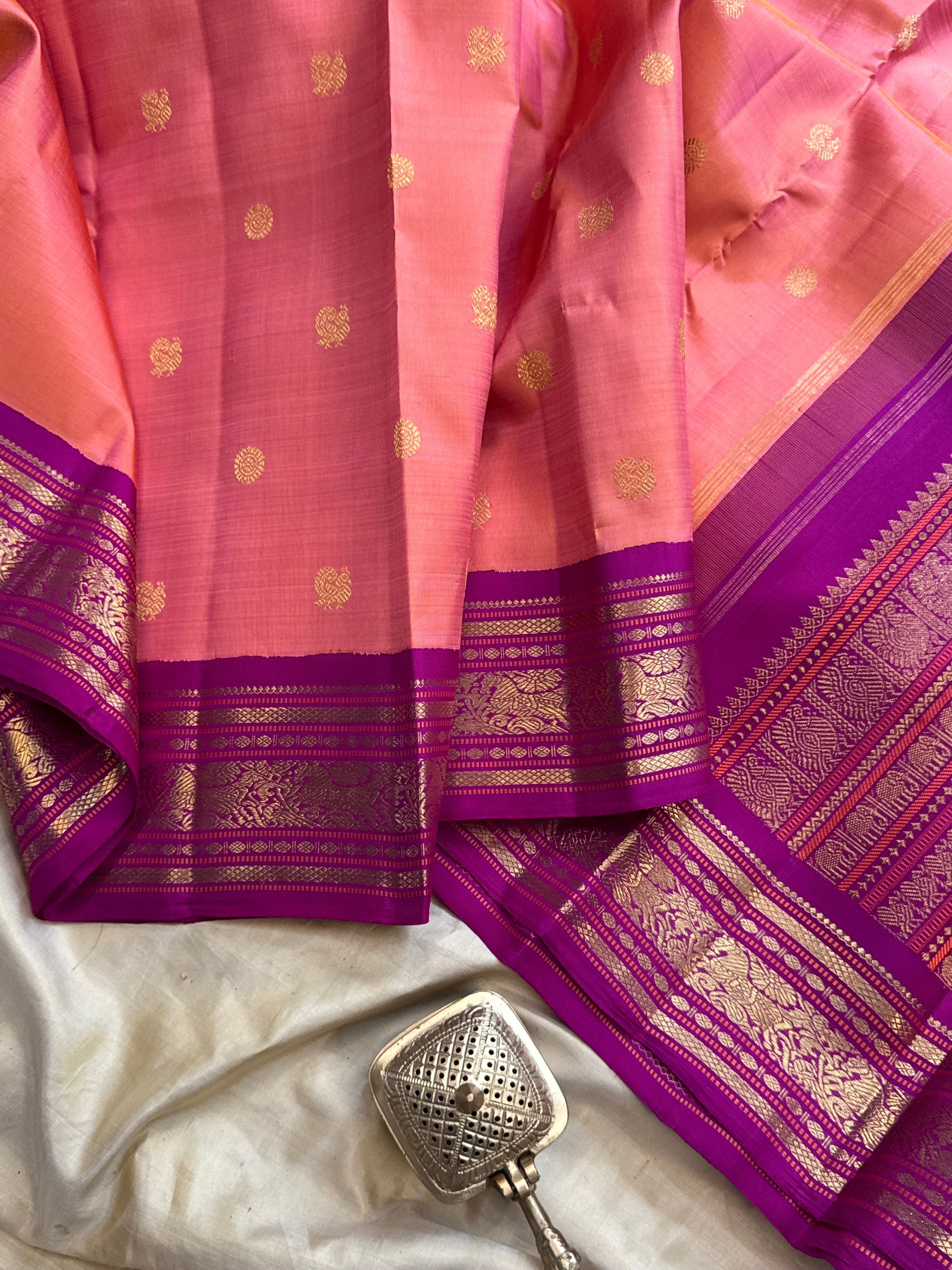Kanagambaram Korvai / Kanjipuram silk