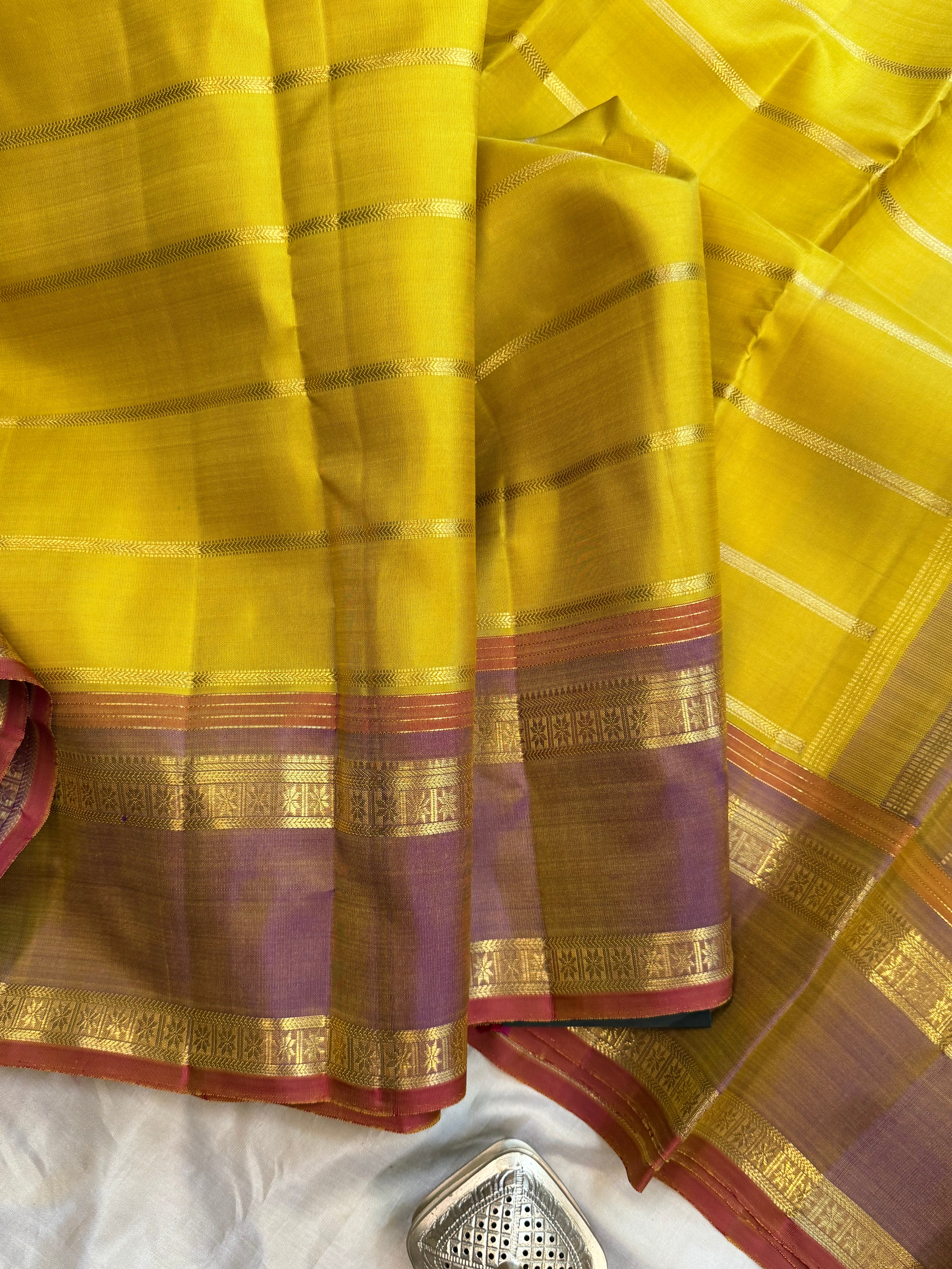 Sampanga veldhari / Kanjipuram silk