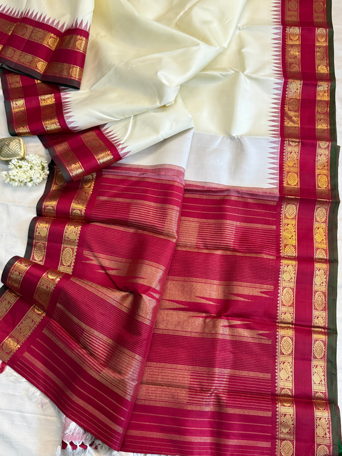 Off white with Rettapet Korvai / kanjipuram silk saree clsa 6309