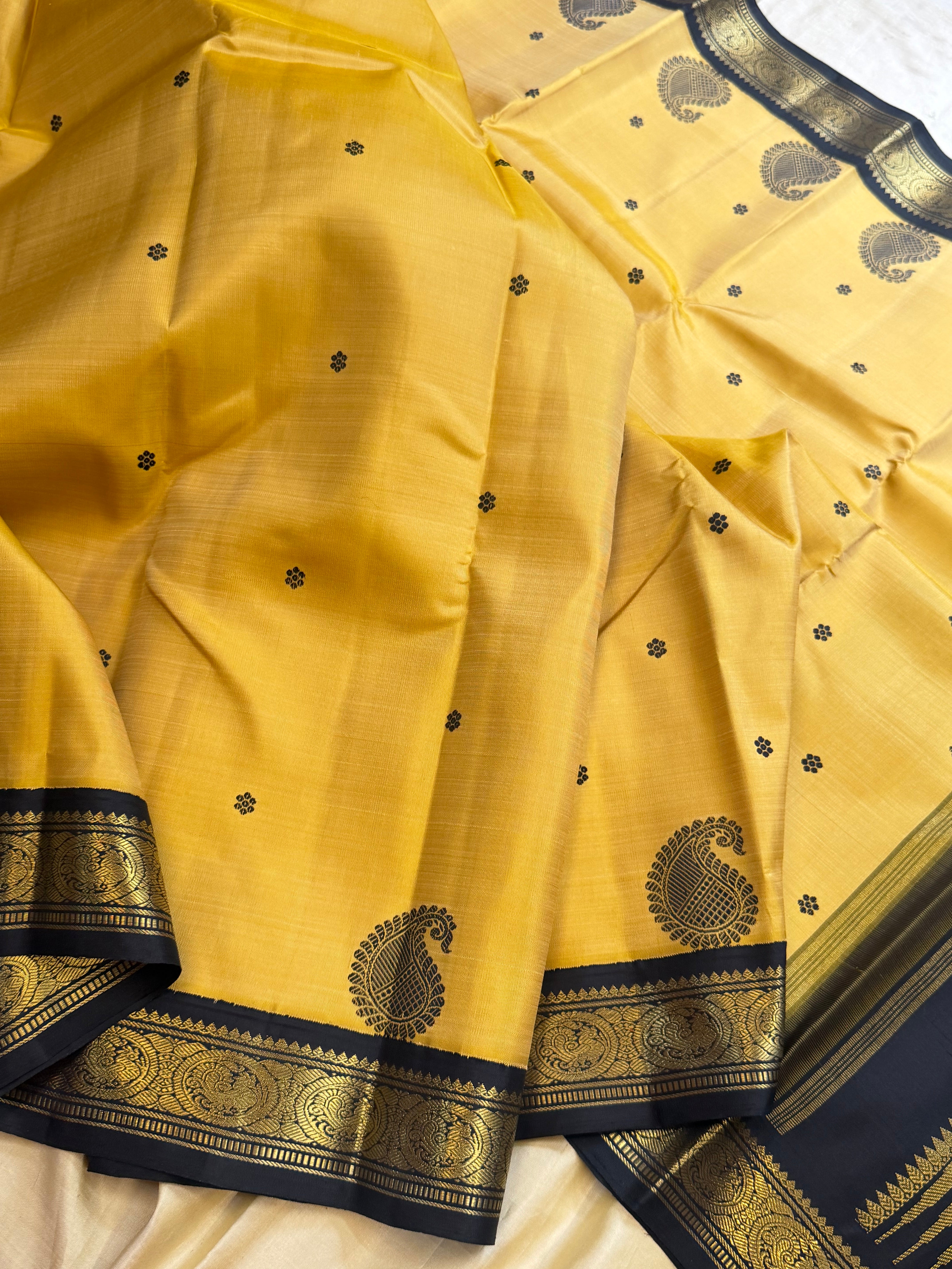 Maha : sandal yellow collection of Korvai Kanjipuram
