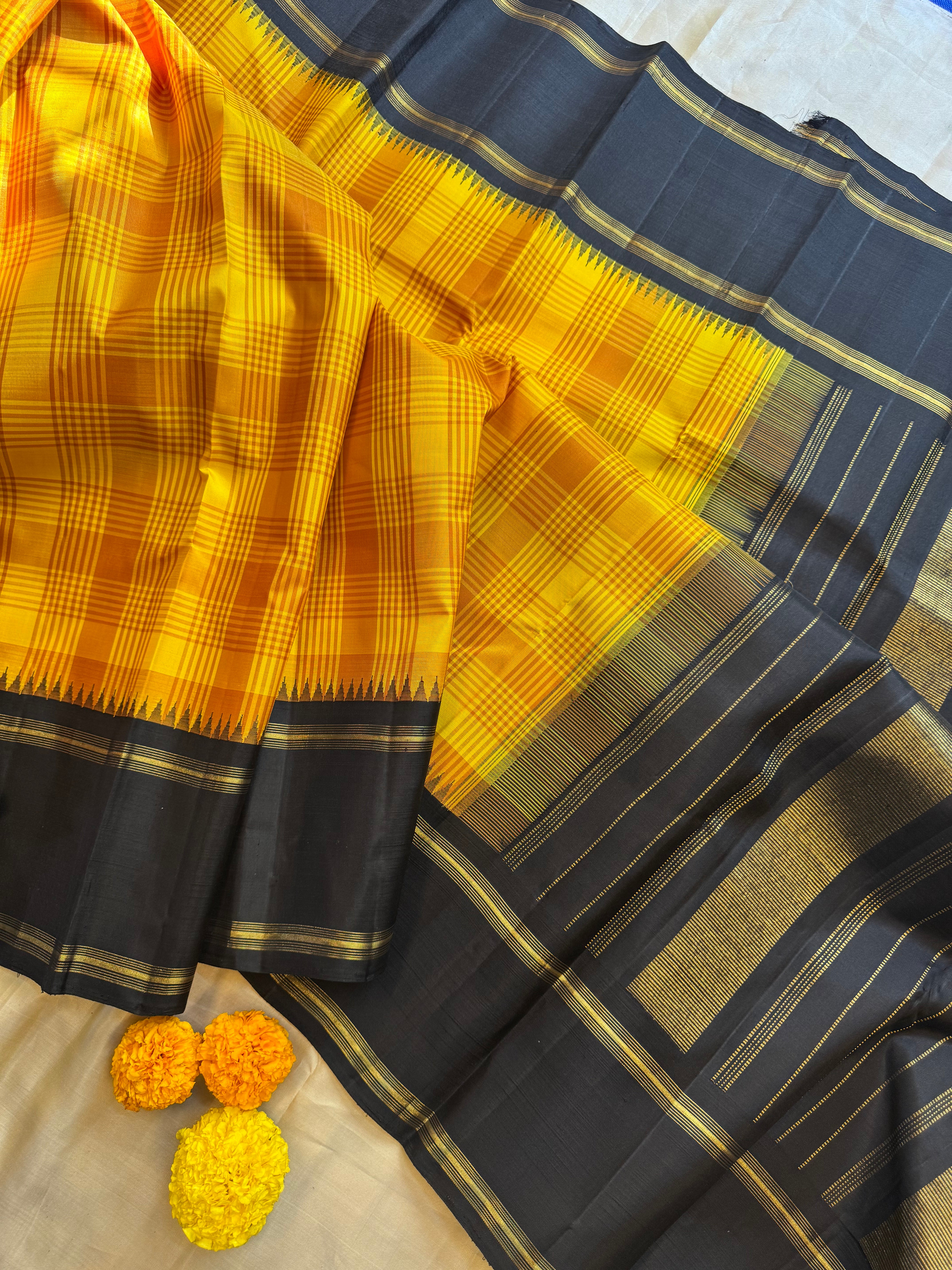 Yellow kattam korvai / Arani silk