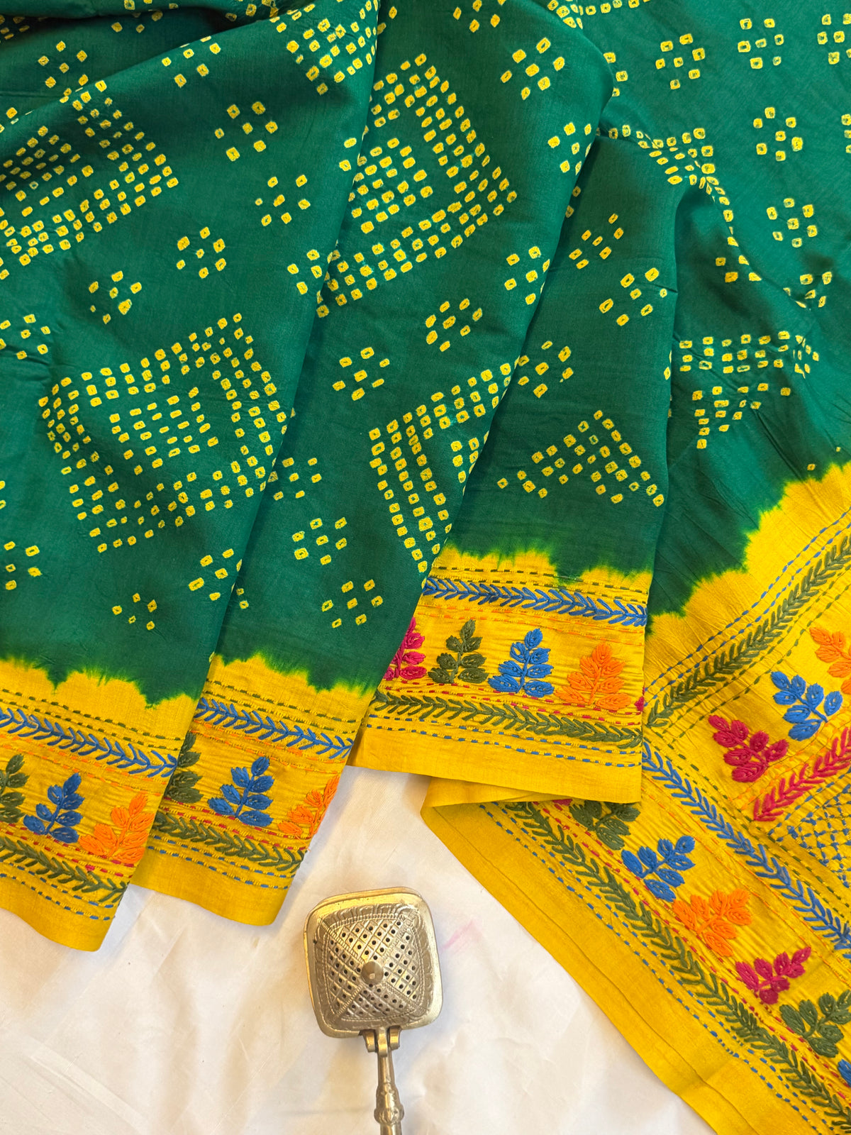 Green Bandhini with Kantha work in silk