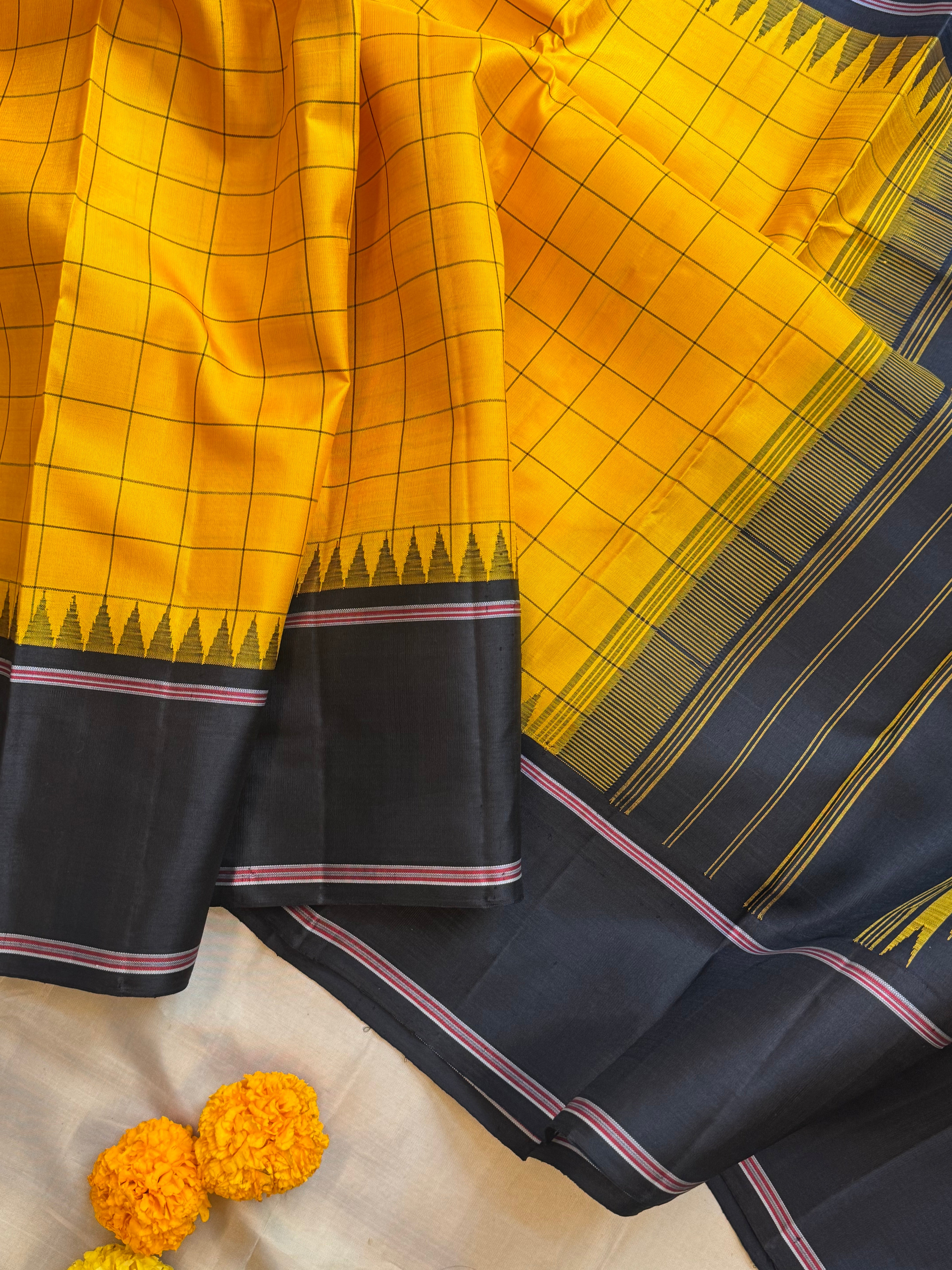 Yellow Kattam korvai / Arani silk