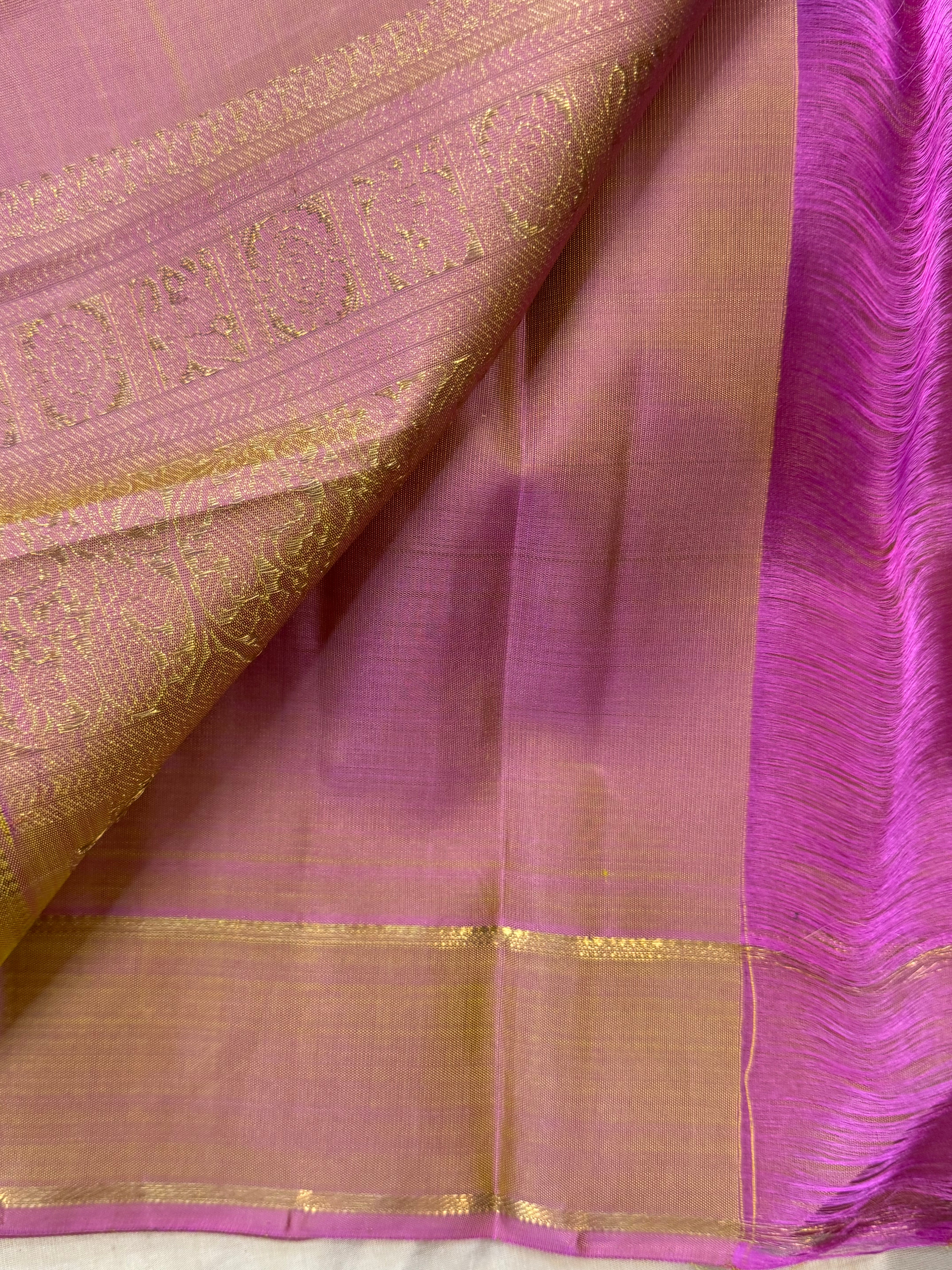 Dual tone pink unique Palla / Kanjipuram silk