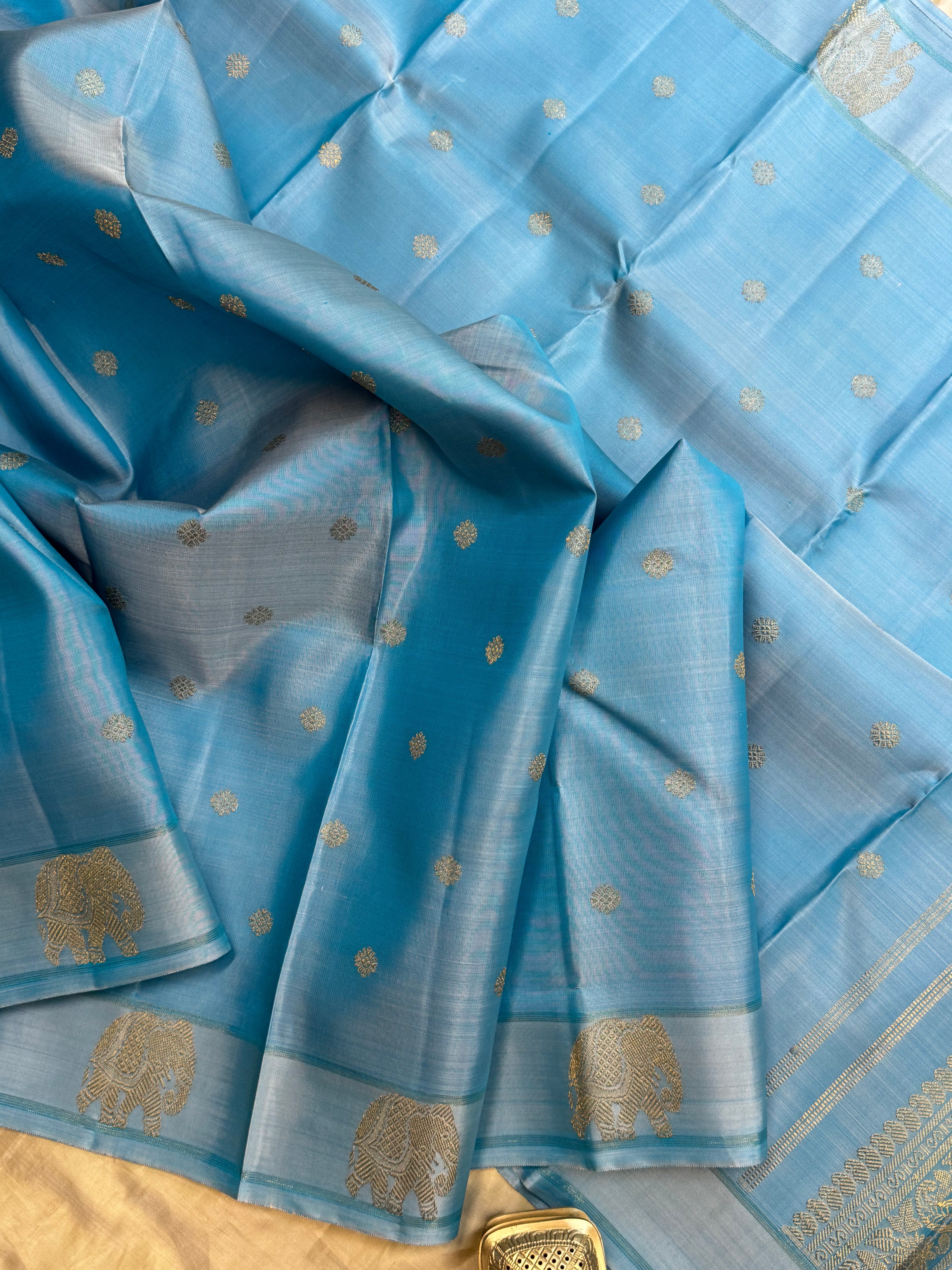 Powder blue yaanai pet / kanjipuram silk