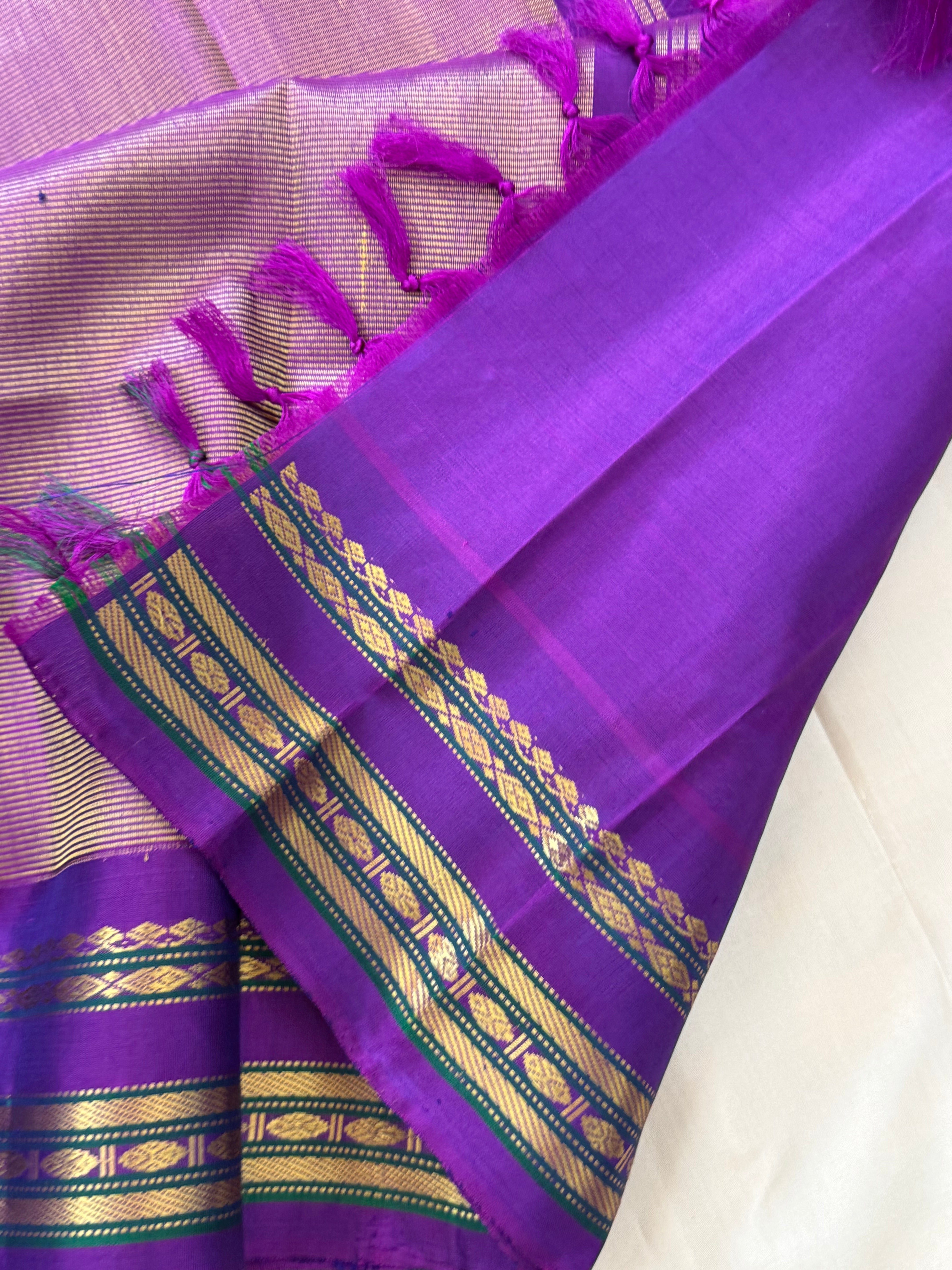 Cream body check with purple temple border / Gadwal silk CLSA11297