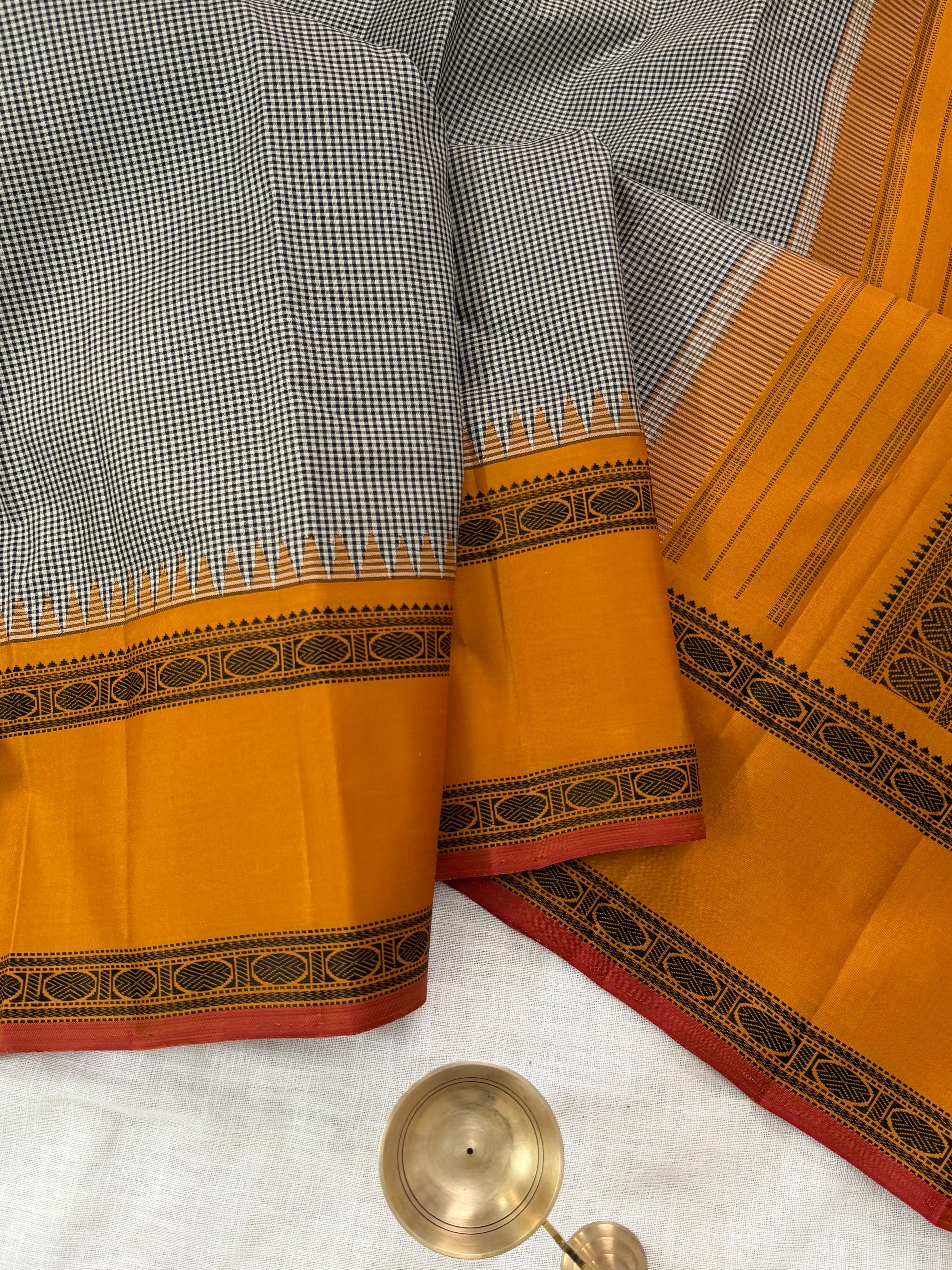 Podi kattam korvai / Arani silk