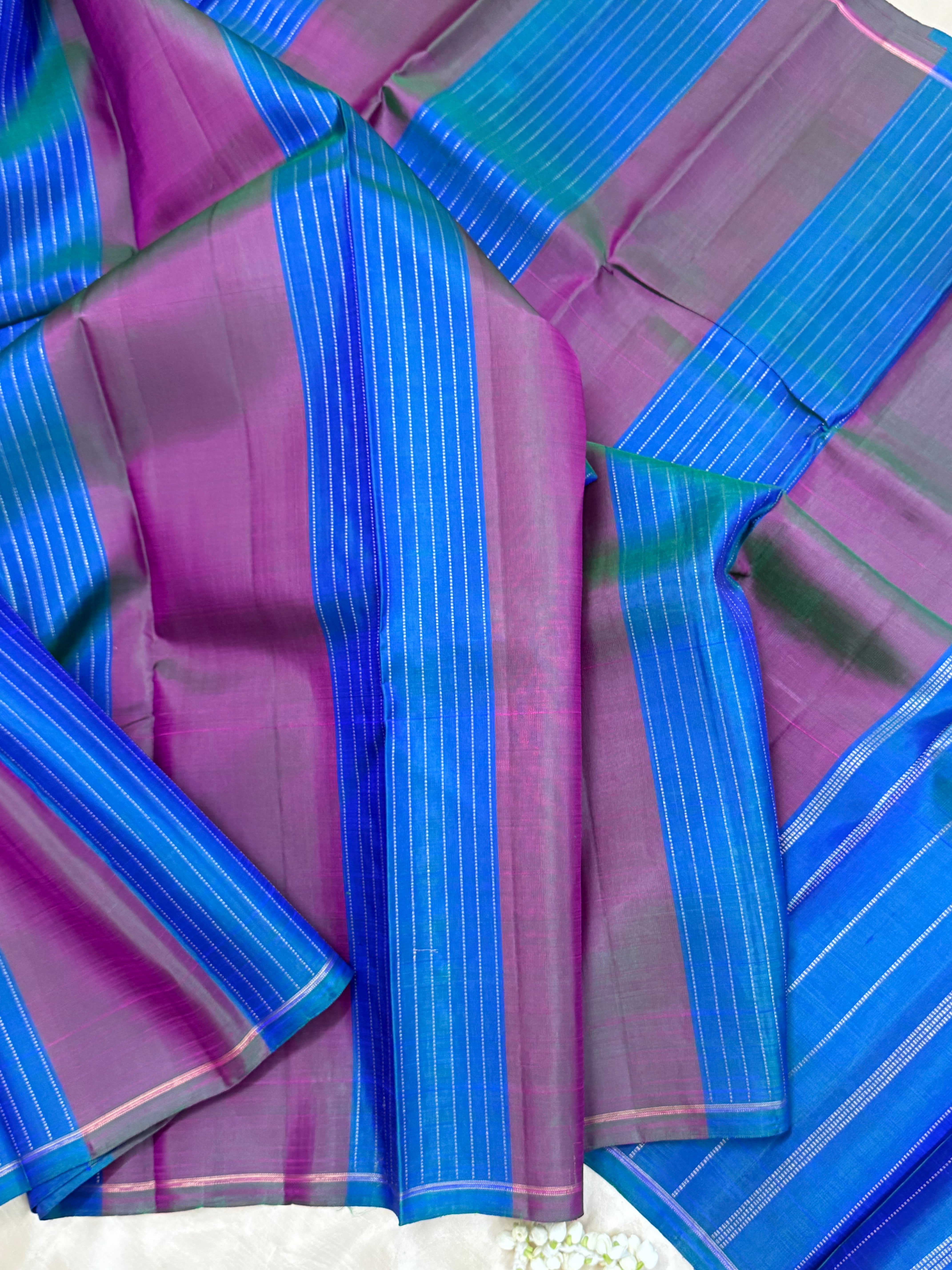 Mayilkazhuthu and purplish green stripes / Kanjipuram silk