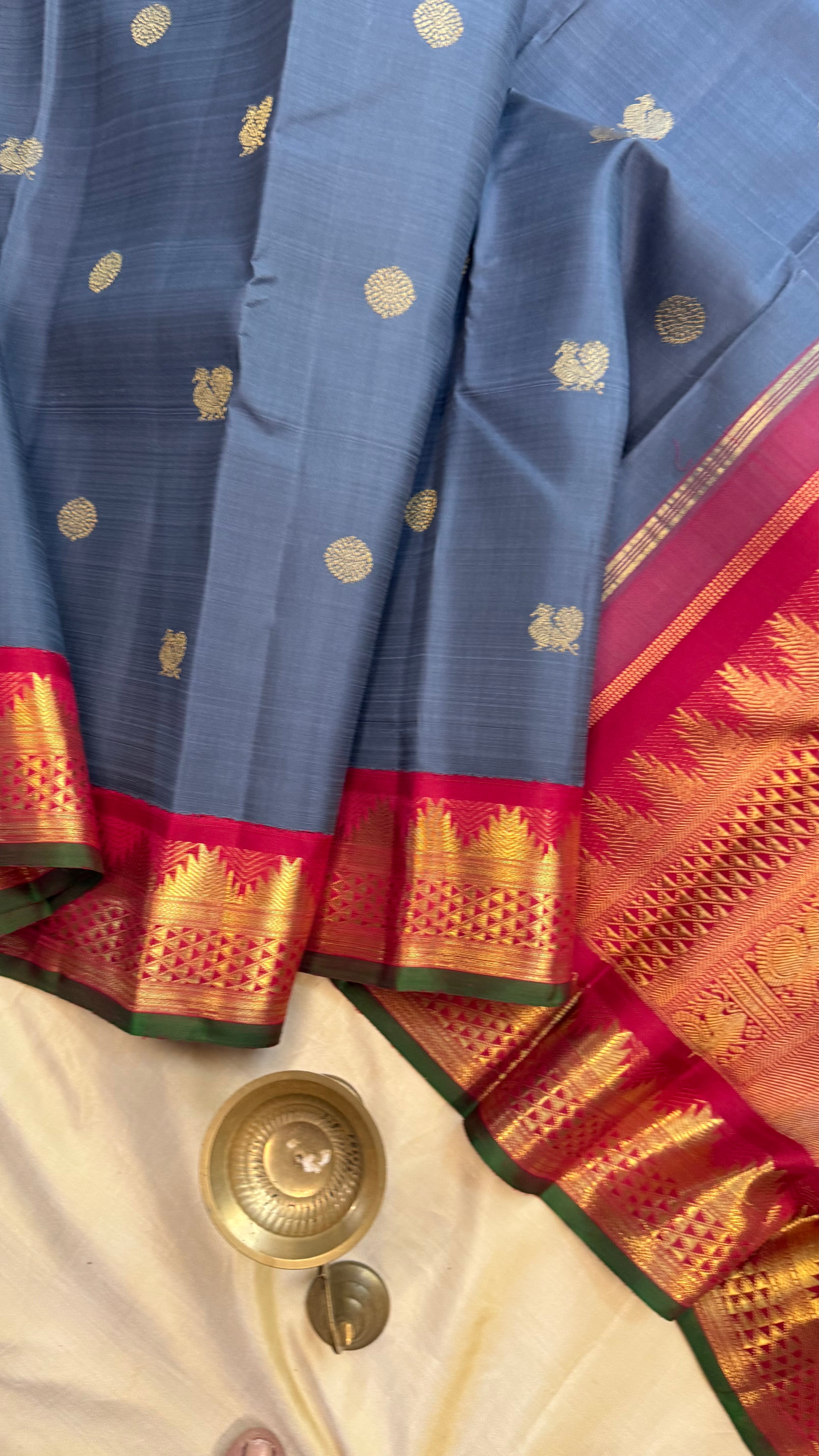 Grey korvai kanjipuram/ Kanjipuram silk