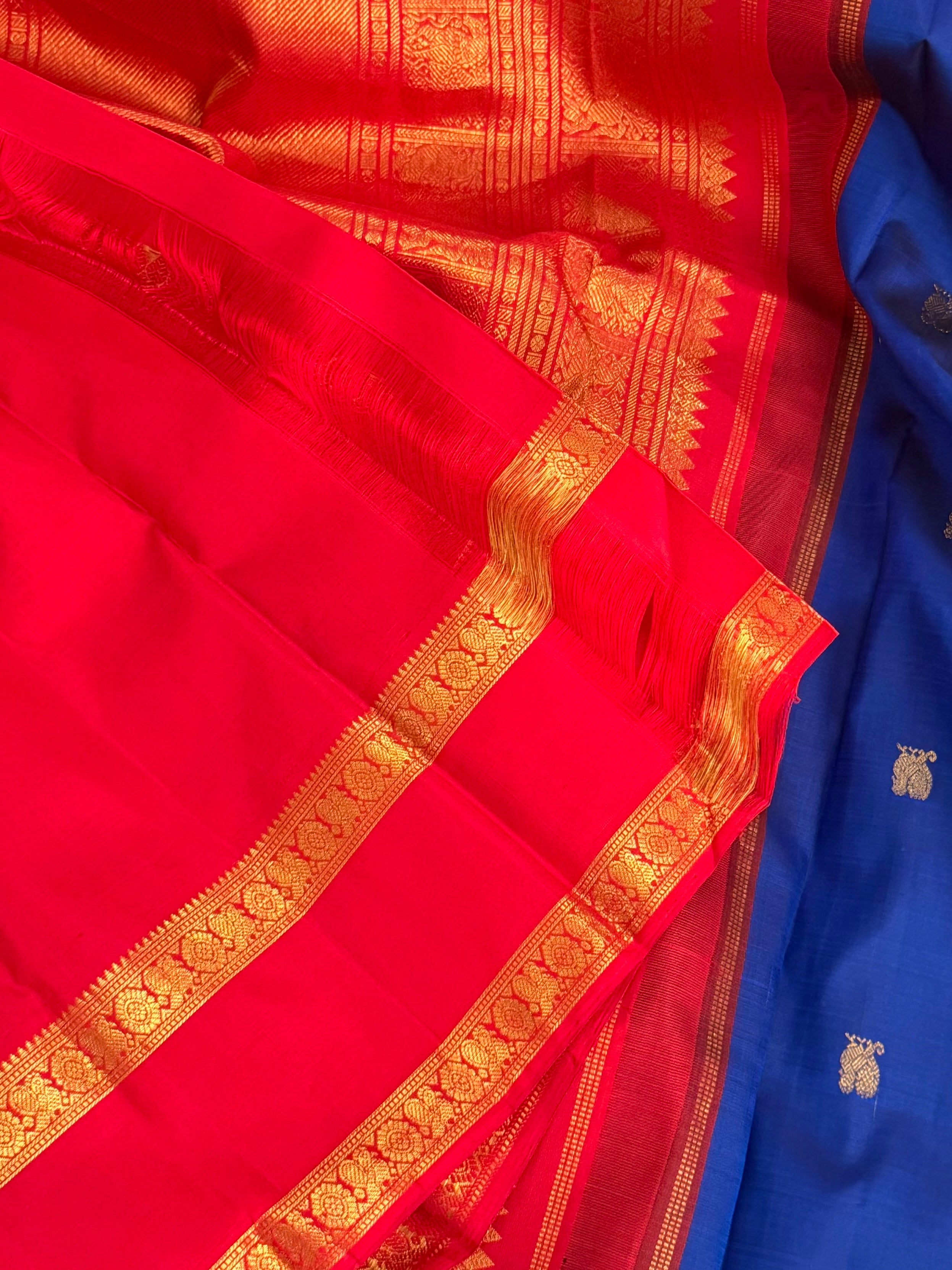 Ms blue Korvai retta pet / Arani silk