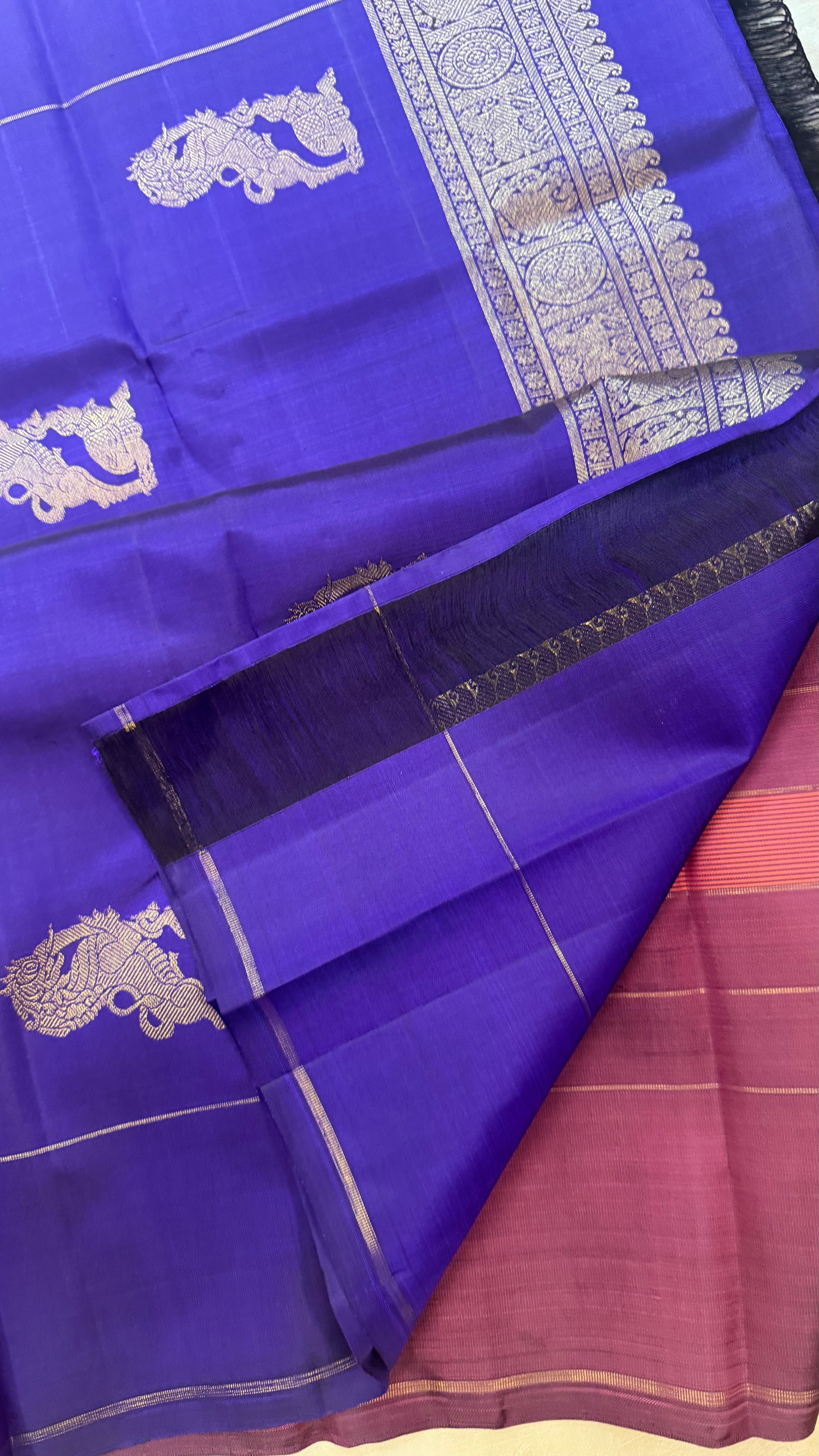 Chocolate brown Chettinad Kattam Butta / Kanjipuram silk