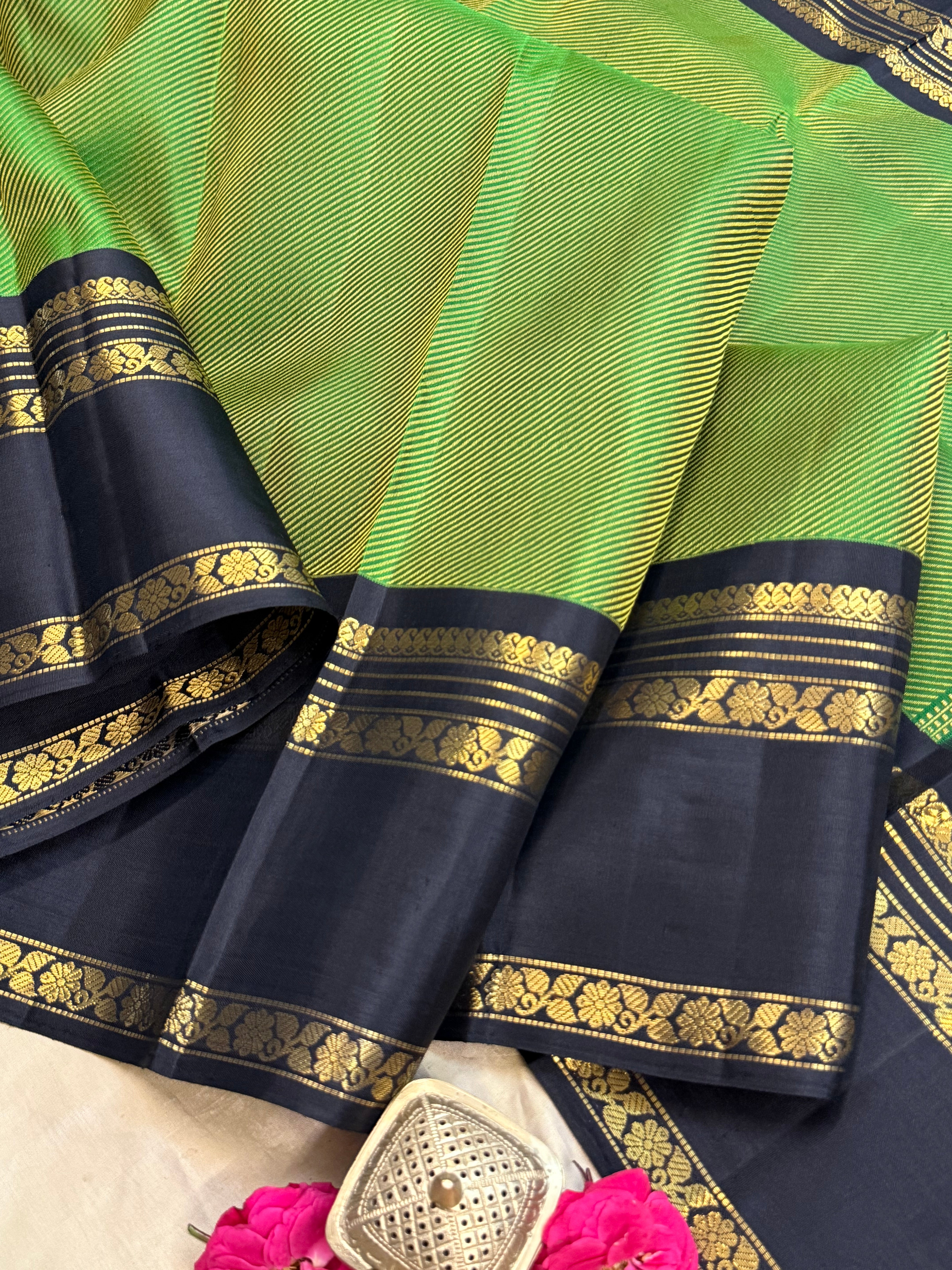 Green lehariya yannai darbar pallu / Kanjipuram silk CLSA9168