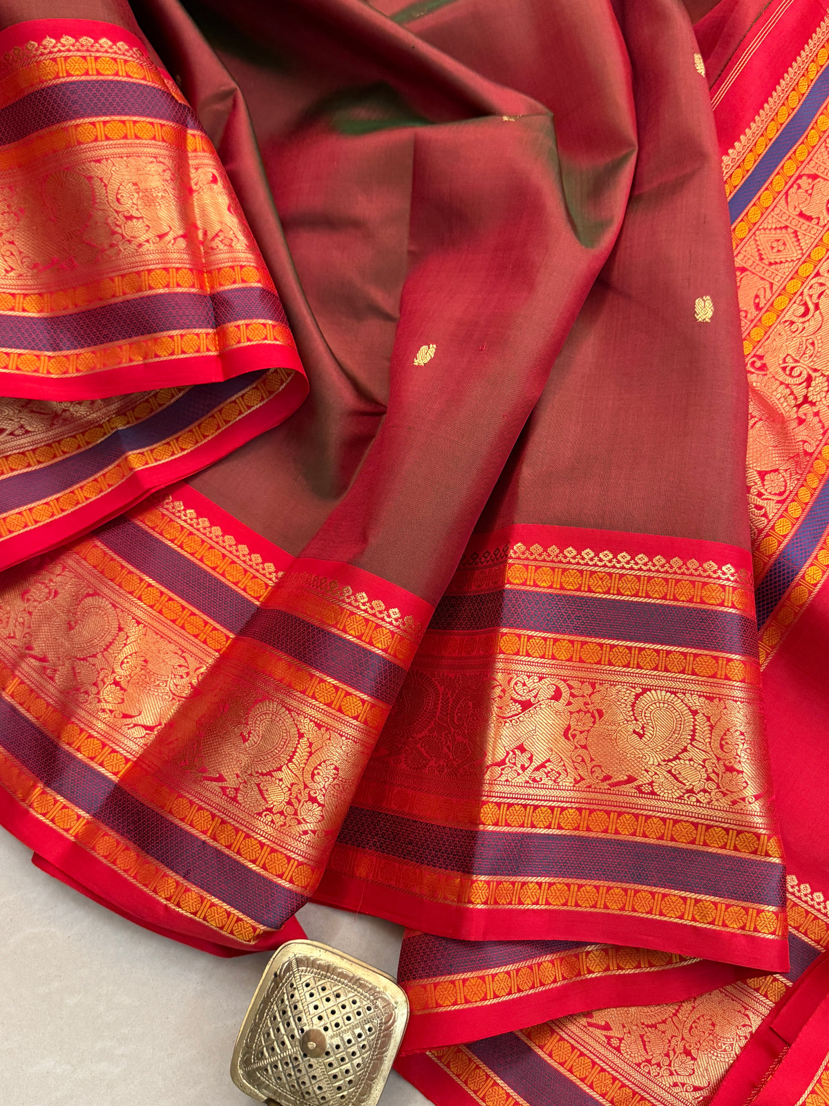 special edition- unique pallu and pure silk sarees clsa 12582