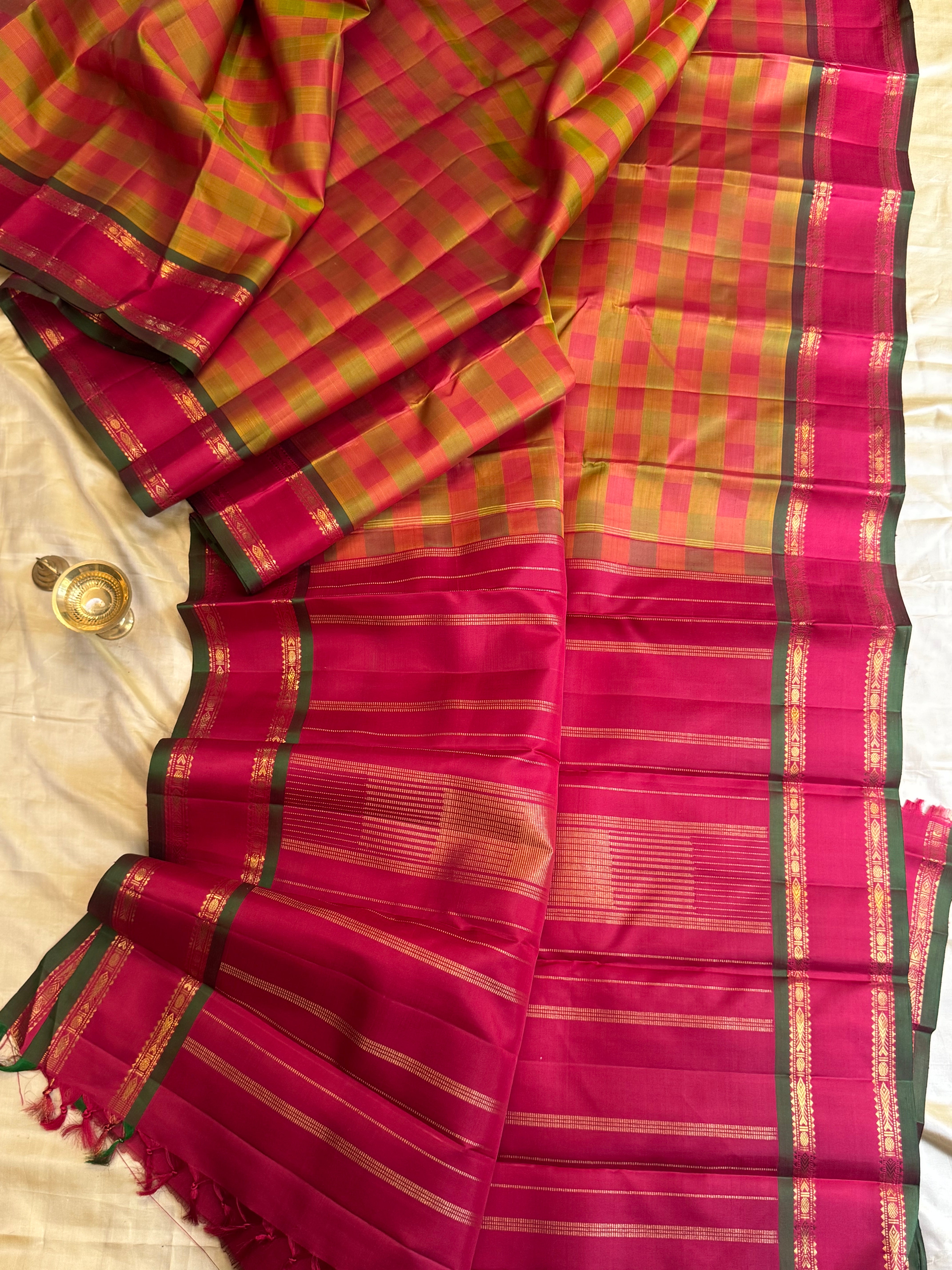 Paimadi Paalum pazhamum kattam / simple kanjipuram silk