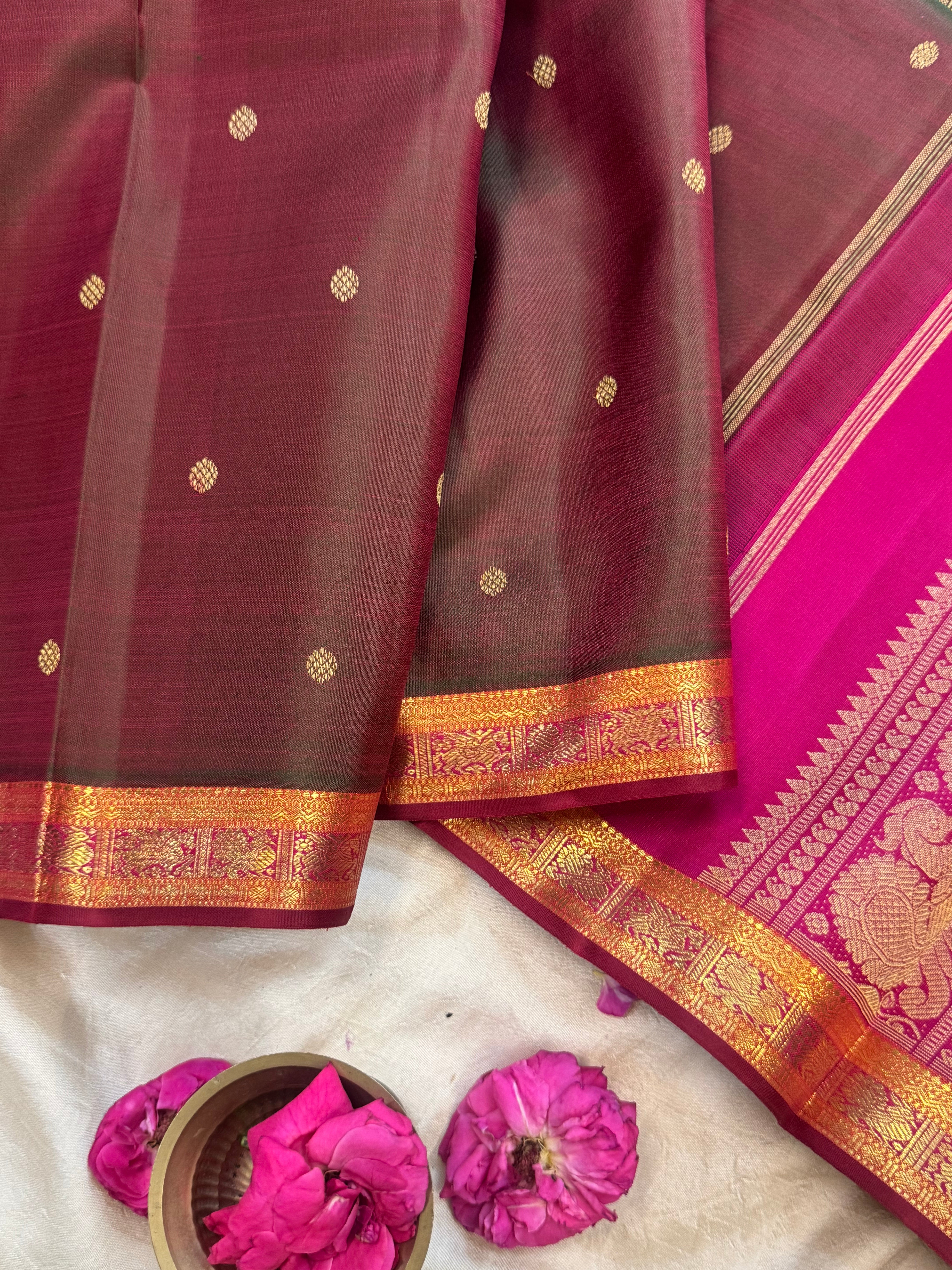 Manthulir small border kanjipuram silk