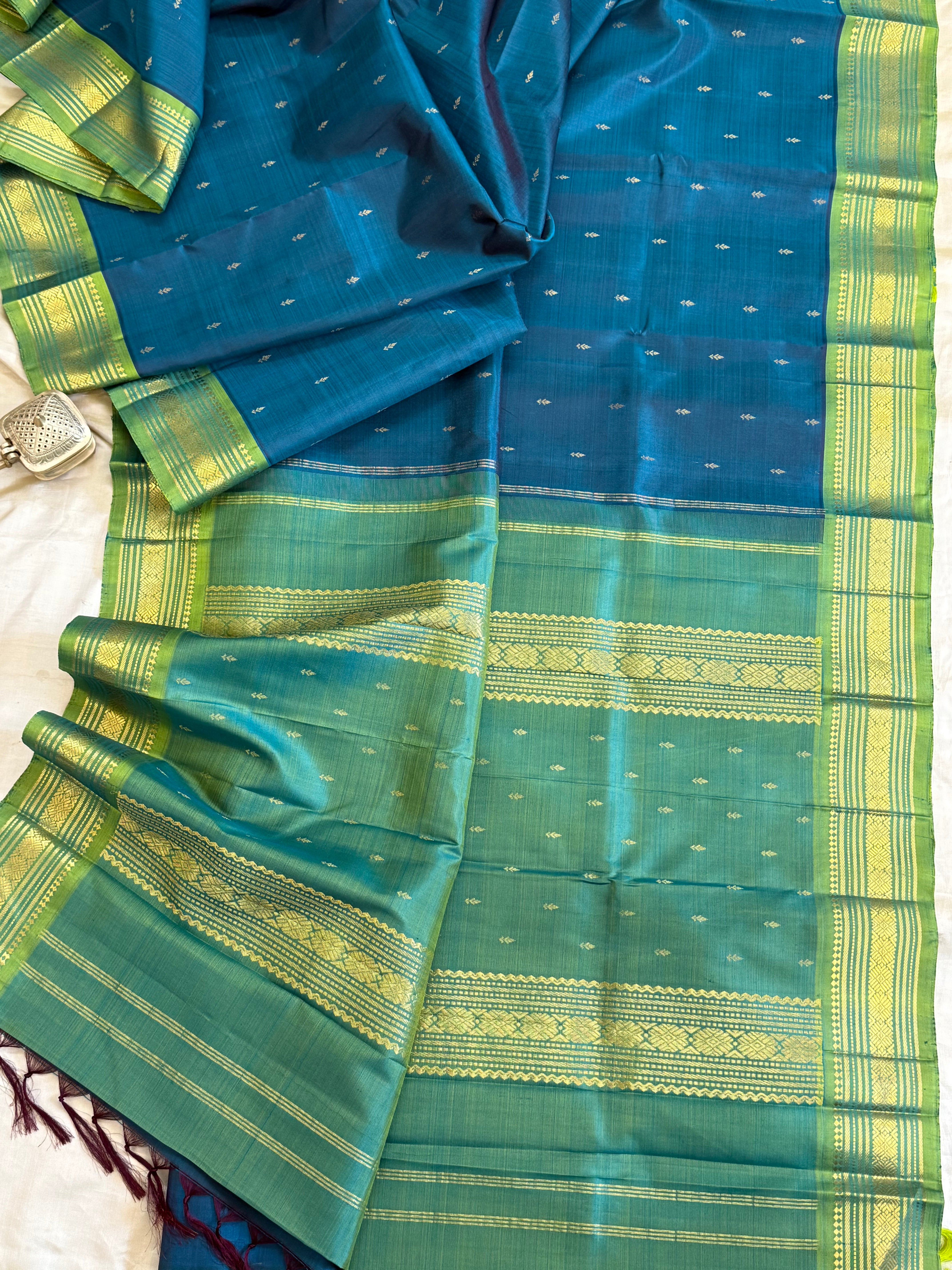 Rama blue with green border/ CLSA9933