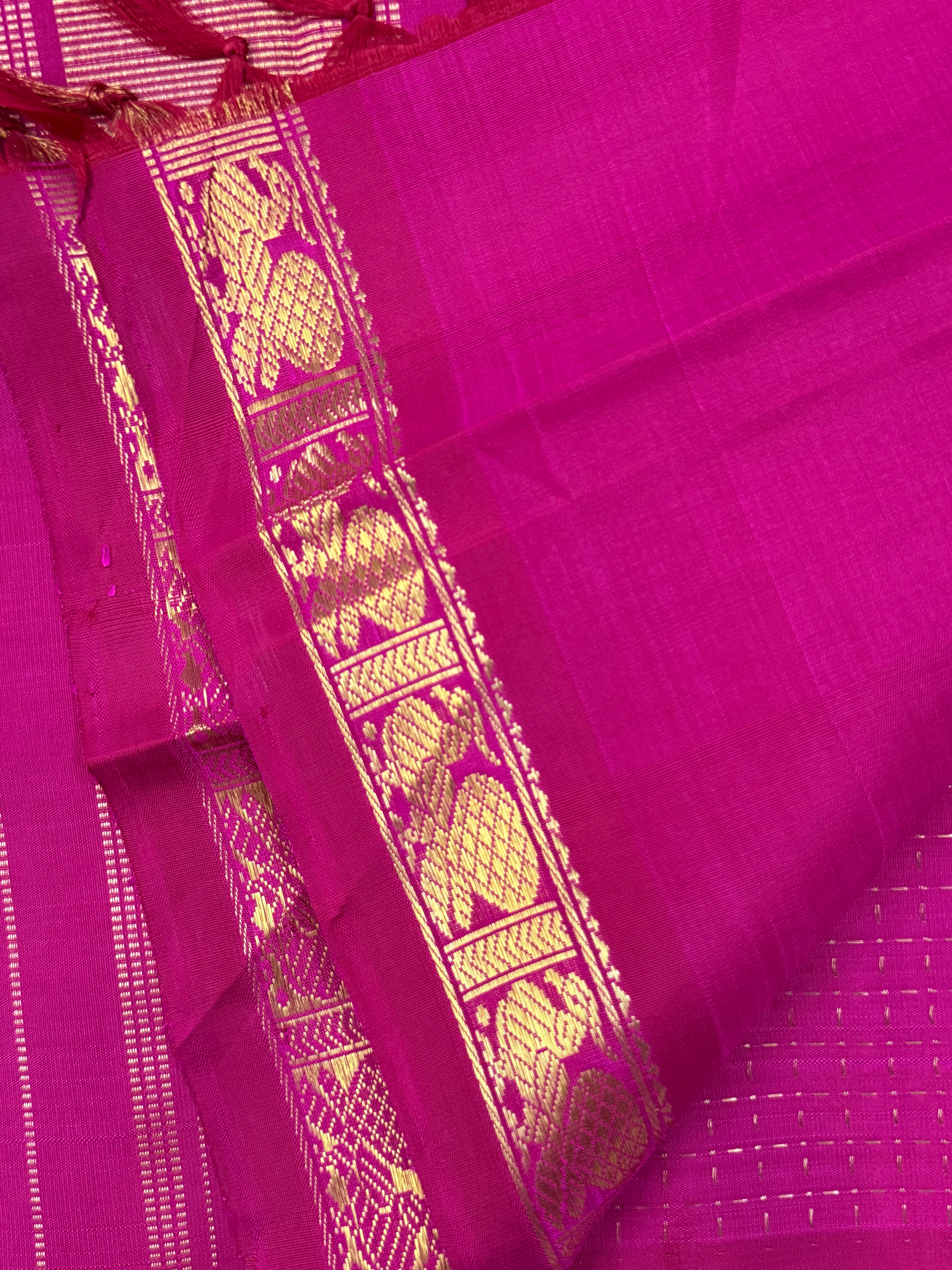 Pink plus butta small border / Kanjipuram silk