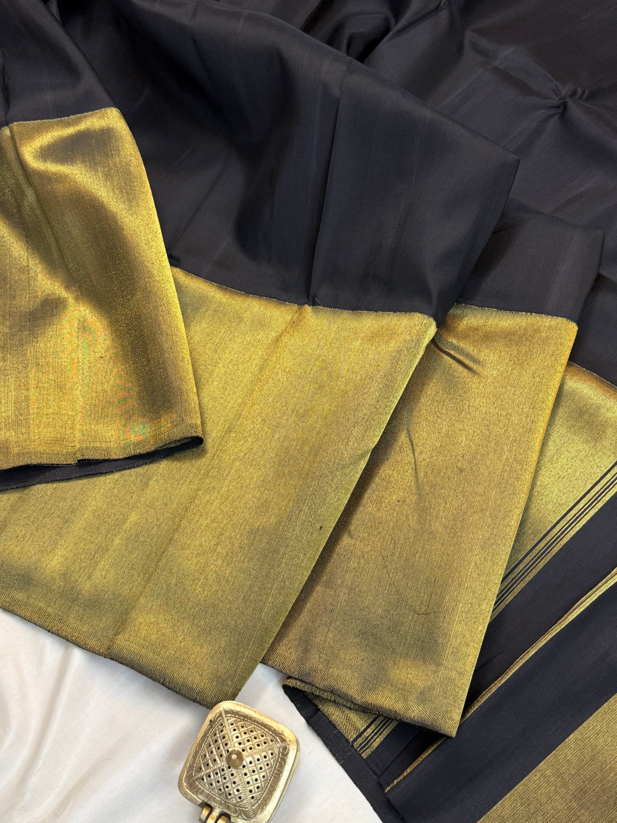 Black Korvai gold pure zari / kanjipuram silk saree clsa 2444