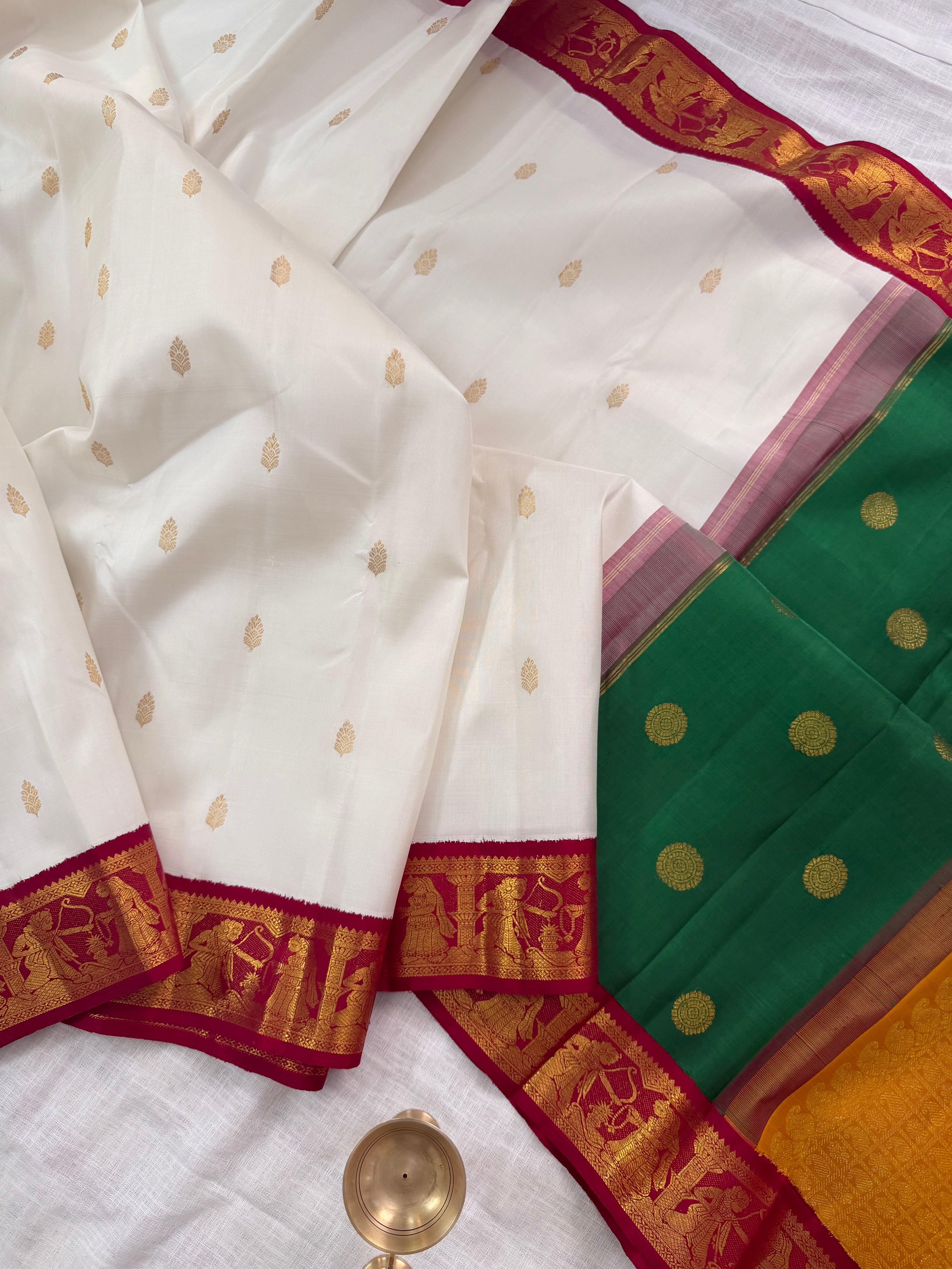 White triple Palla korvai / Arani silk