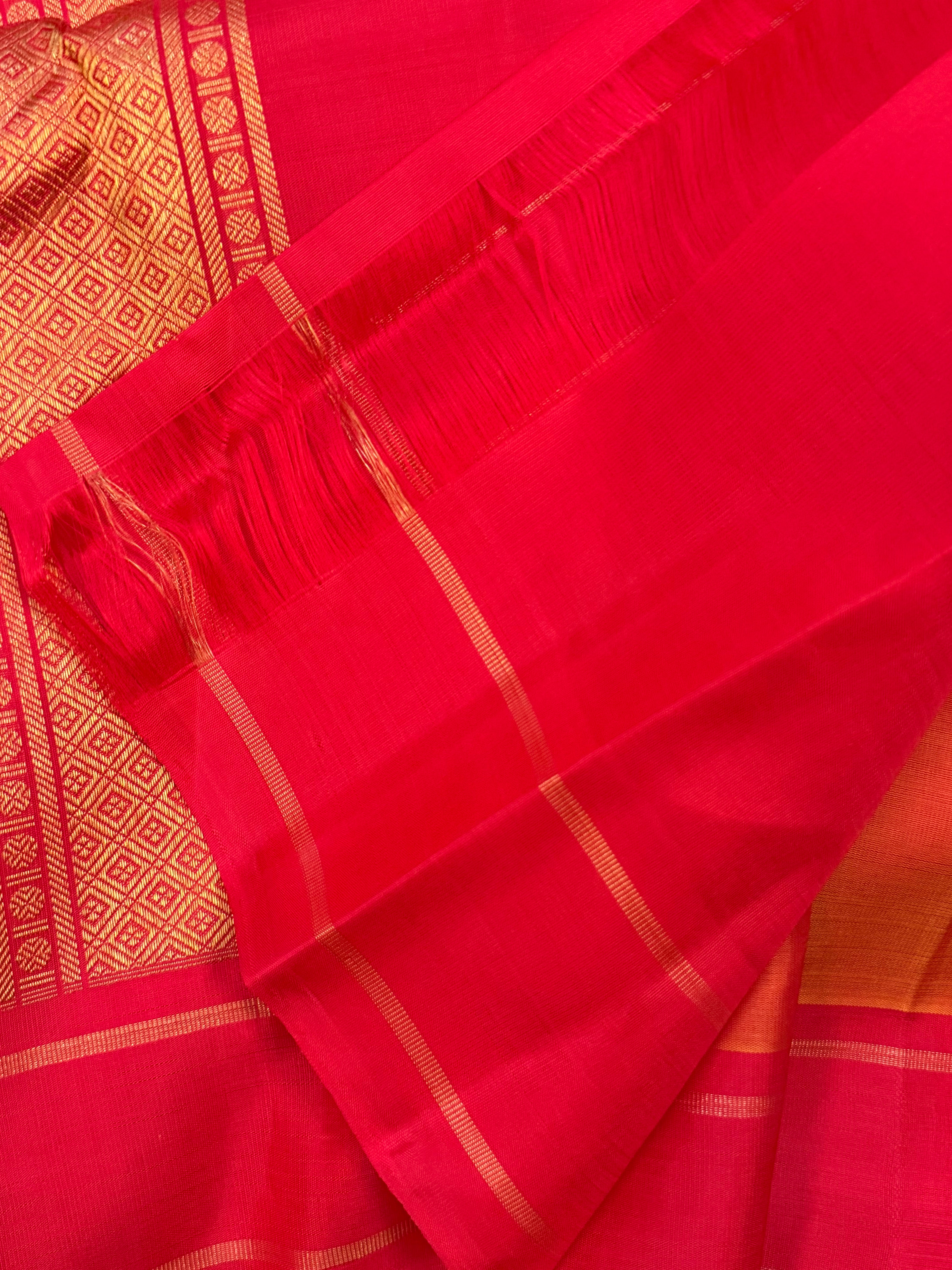 Simha and red annam and chakram butta / Kanjipuram silk CLSA9207