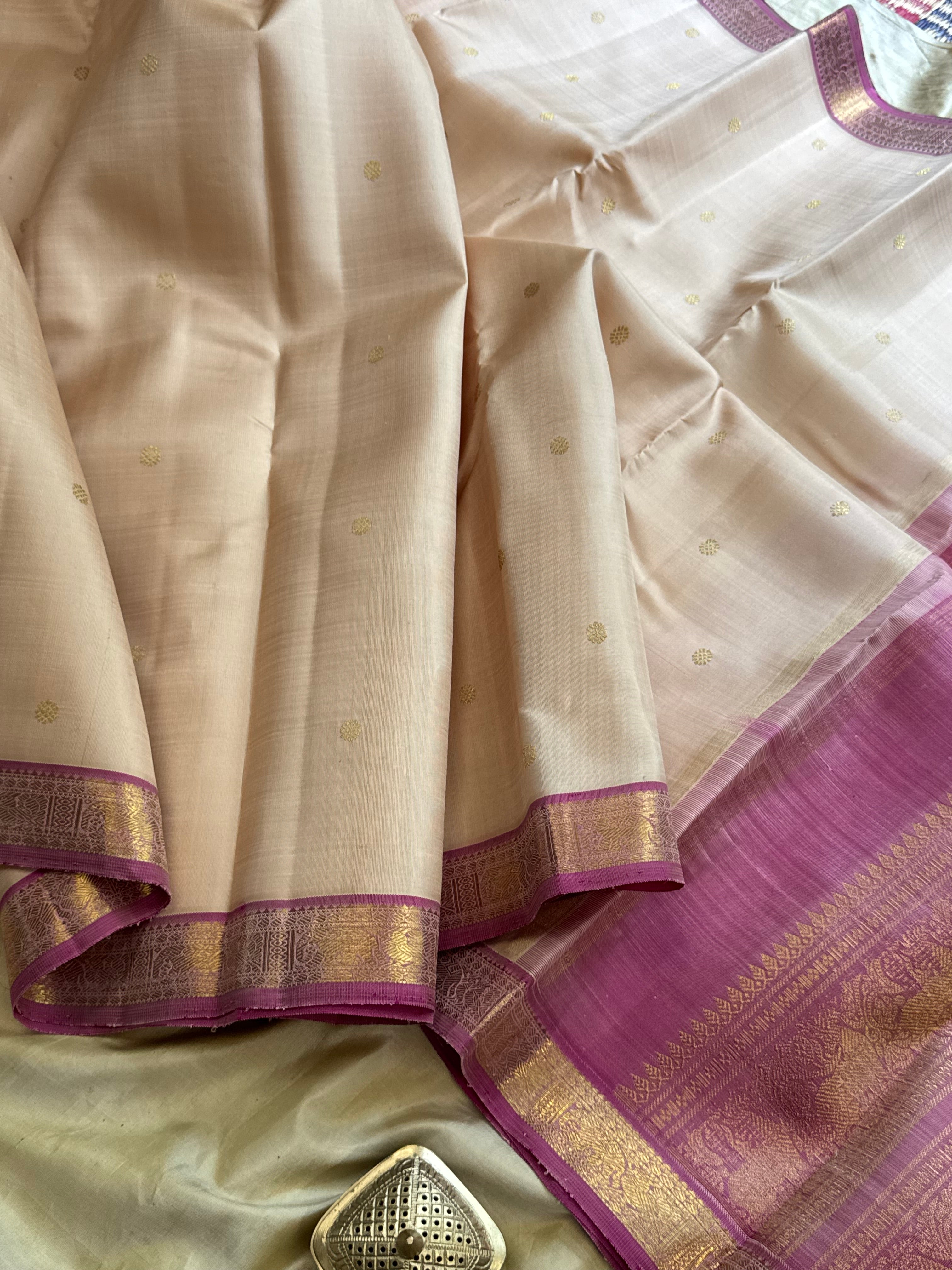 Cream small border / Kanjipuram silk