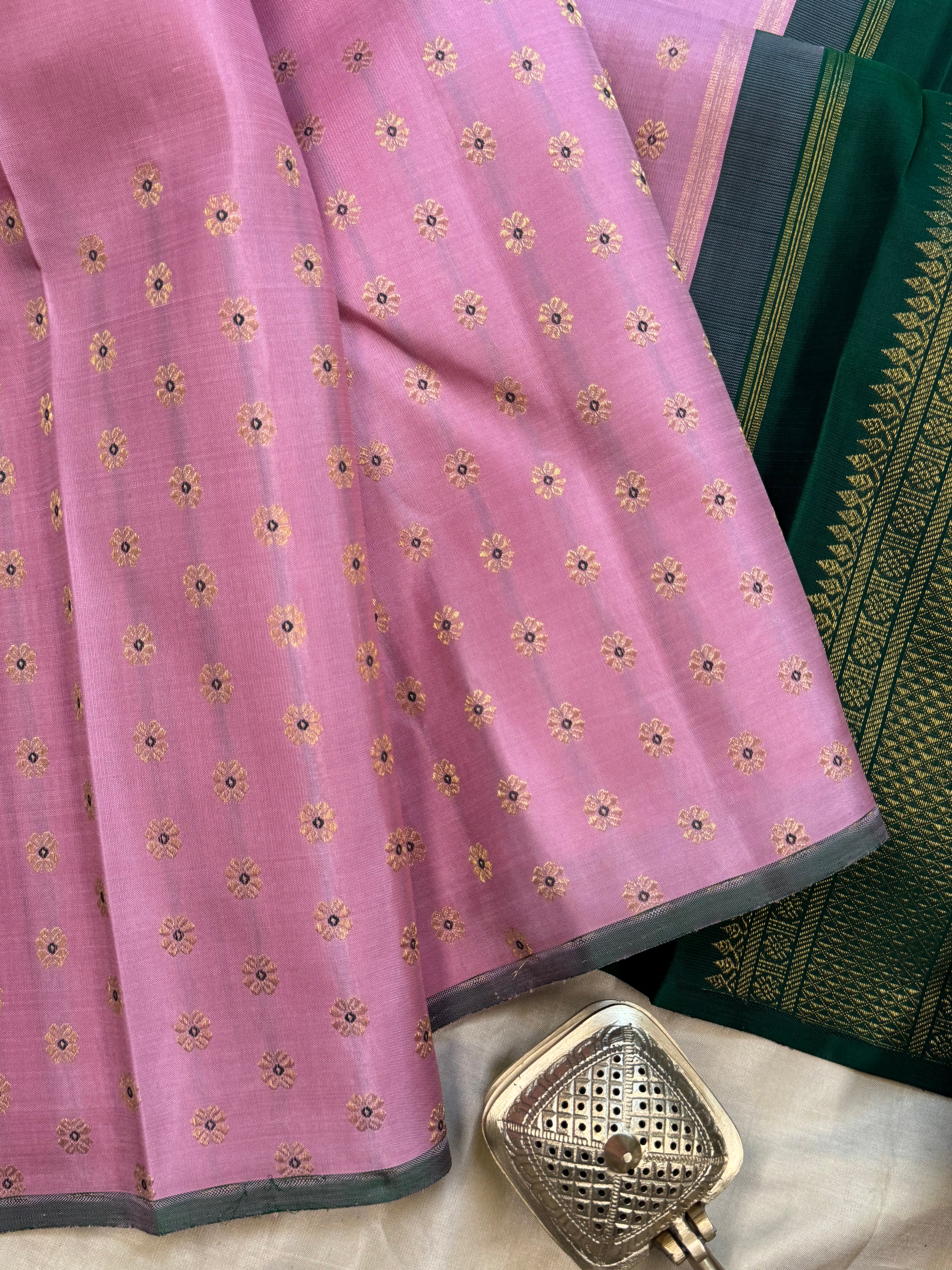 Pink Meenakari butta / kanjipuram silk