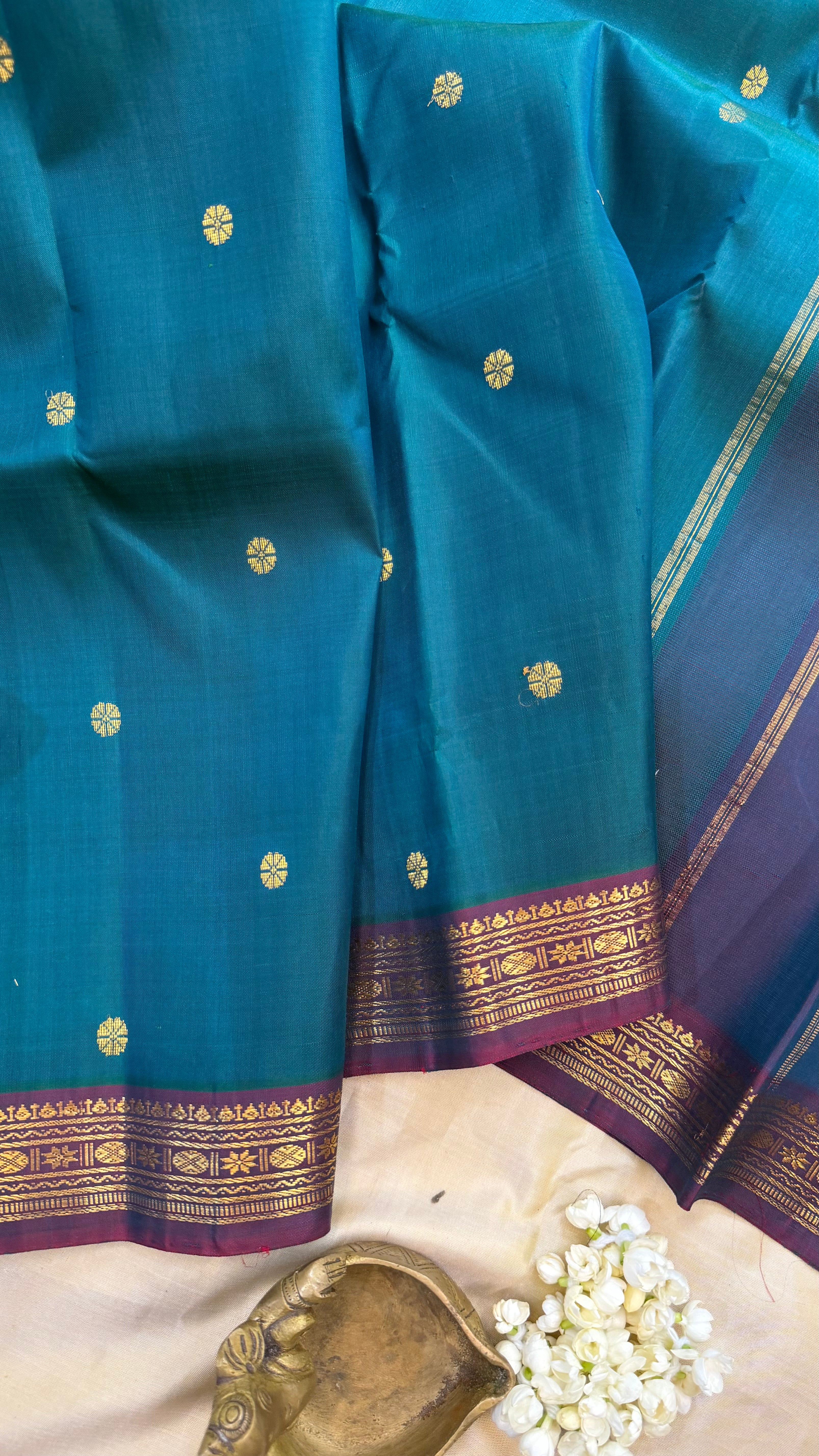 Rama blue small border/ Arani silk
