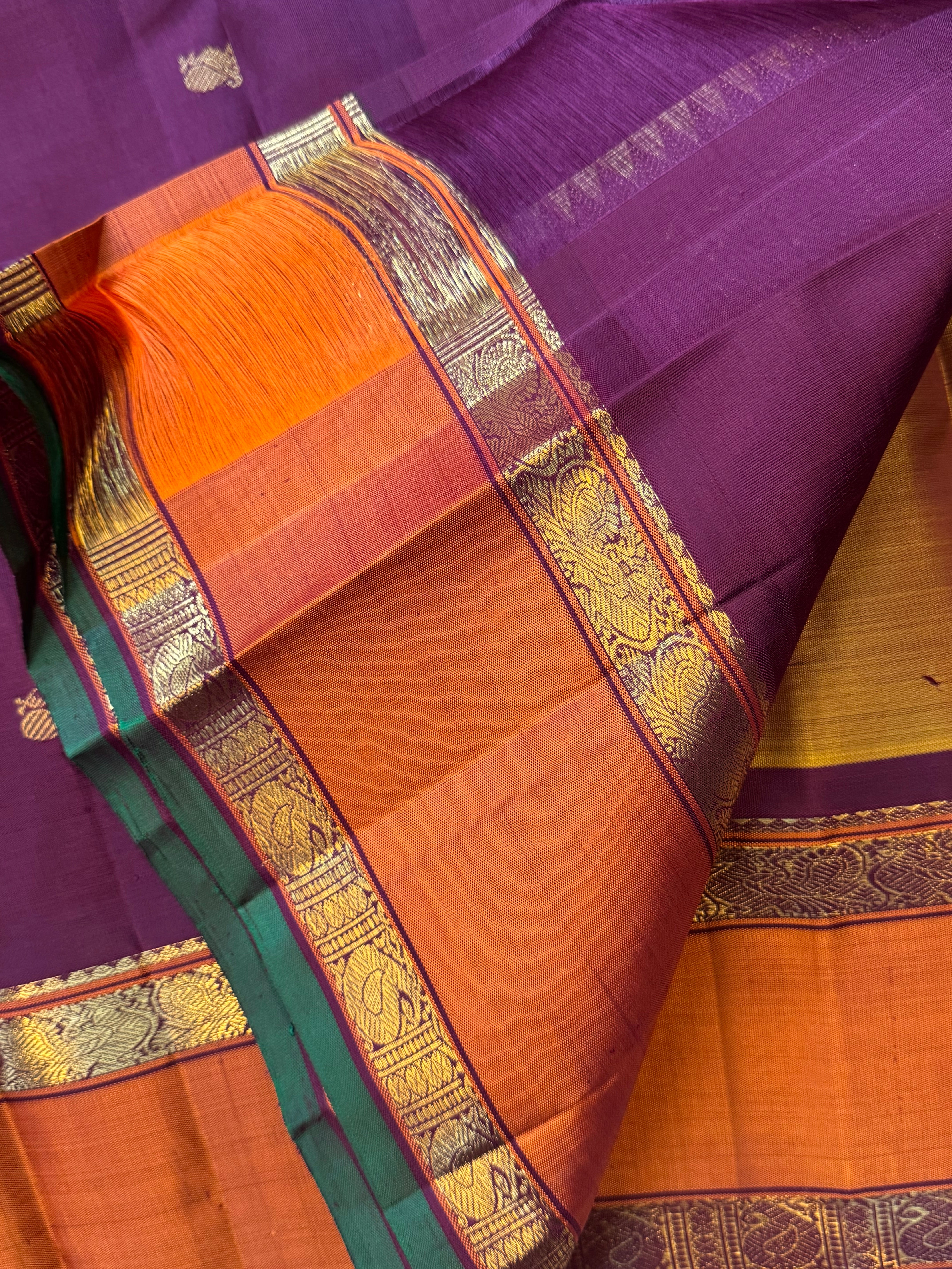 Poonvandu rettapet border/ Kanjipuram silk