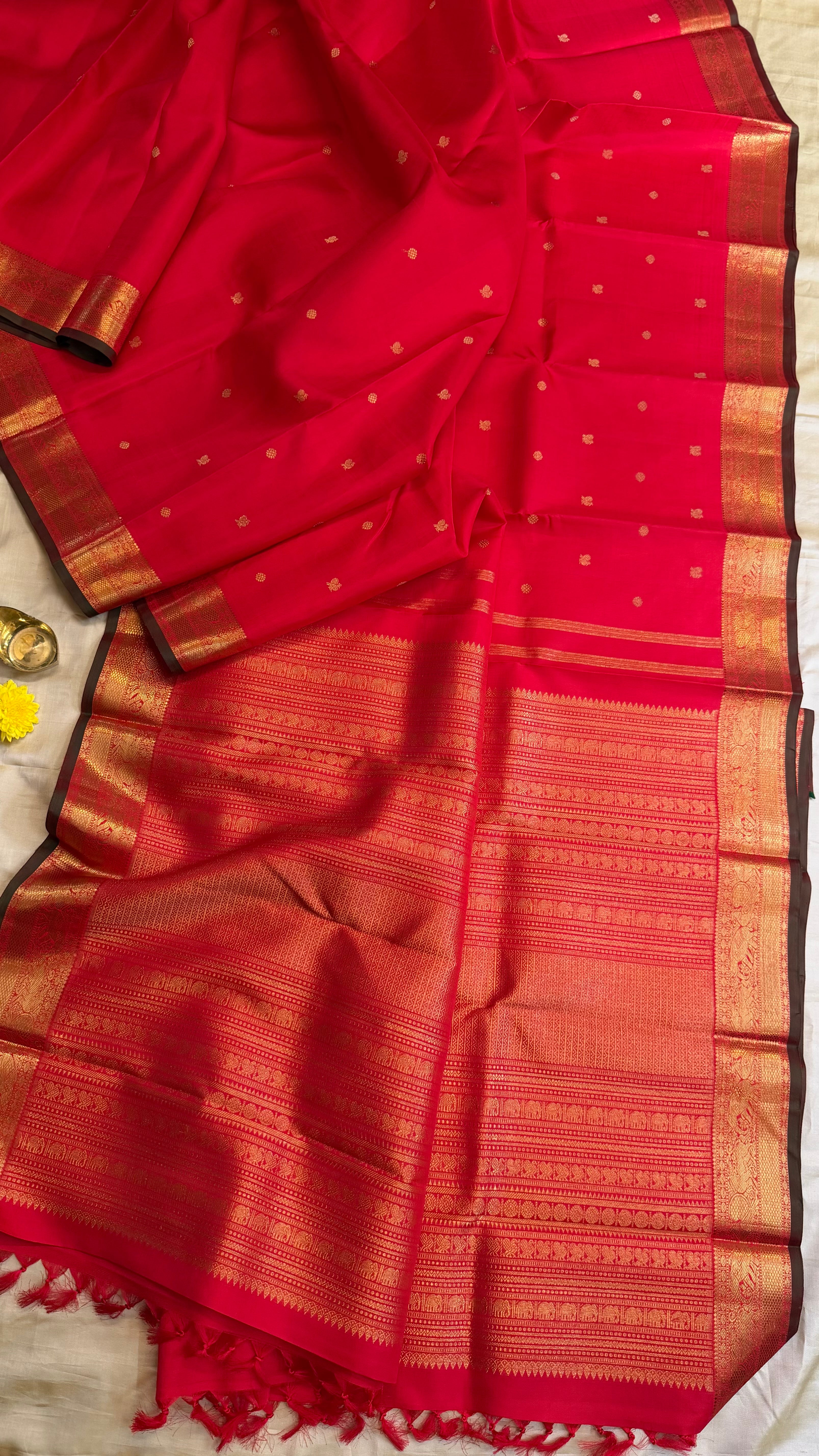 Red getti border/ Kanjipuram Silk