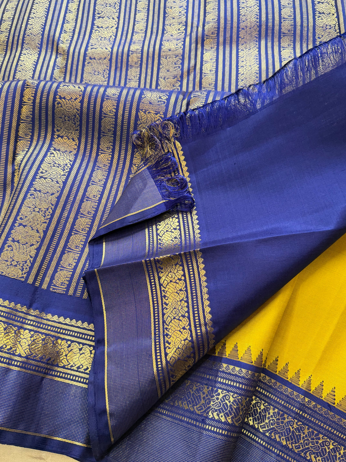 Green Sampanga Korvai - pure Zari Kanjipuram silk