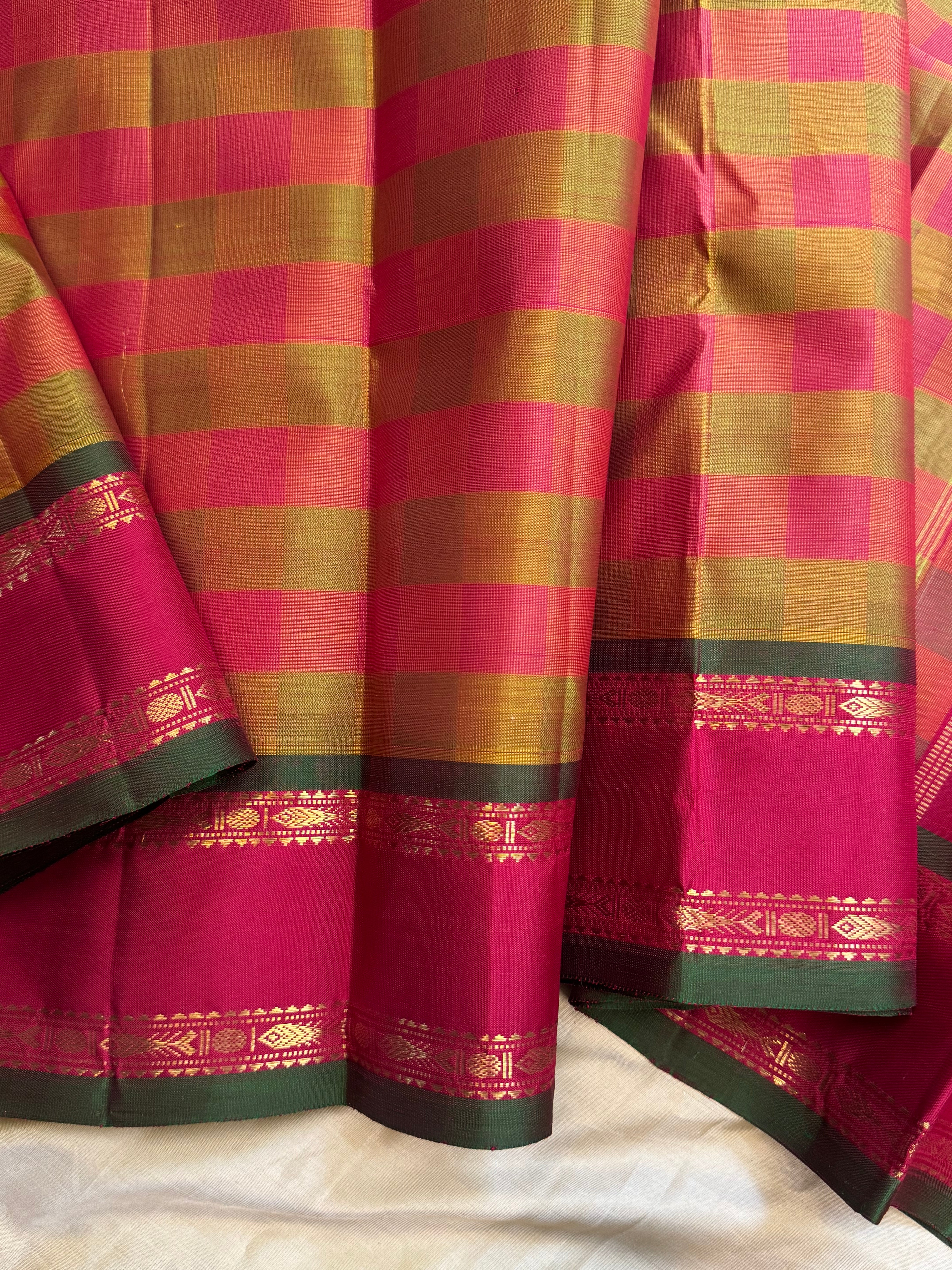 Paimadi Paalum pazhamum kattam / simple kanjipuram silk