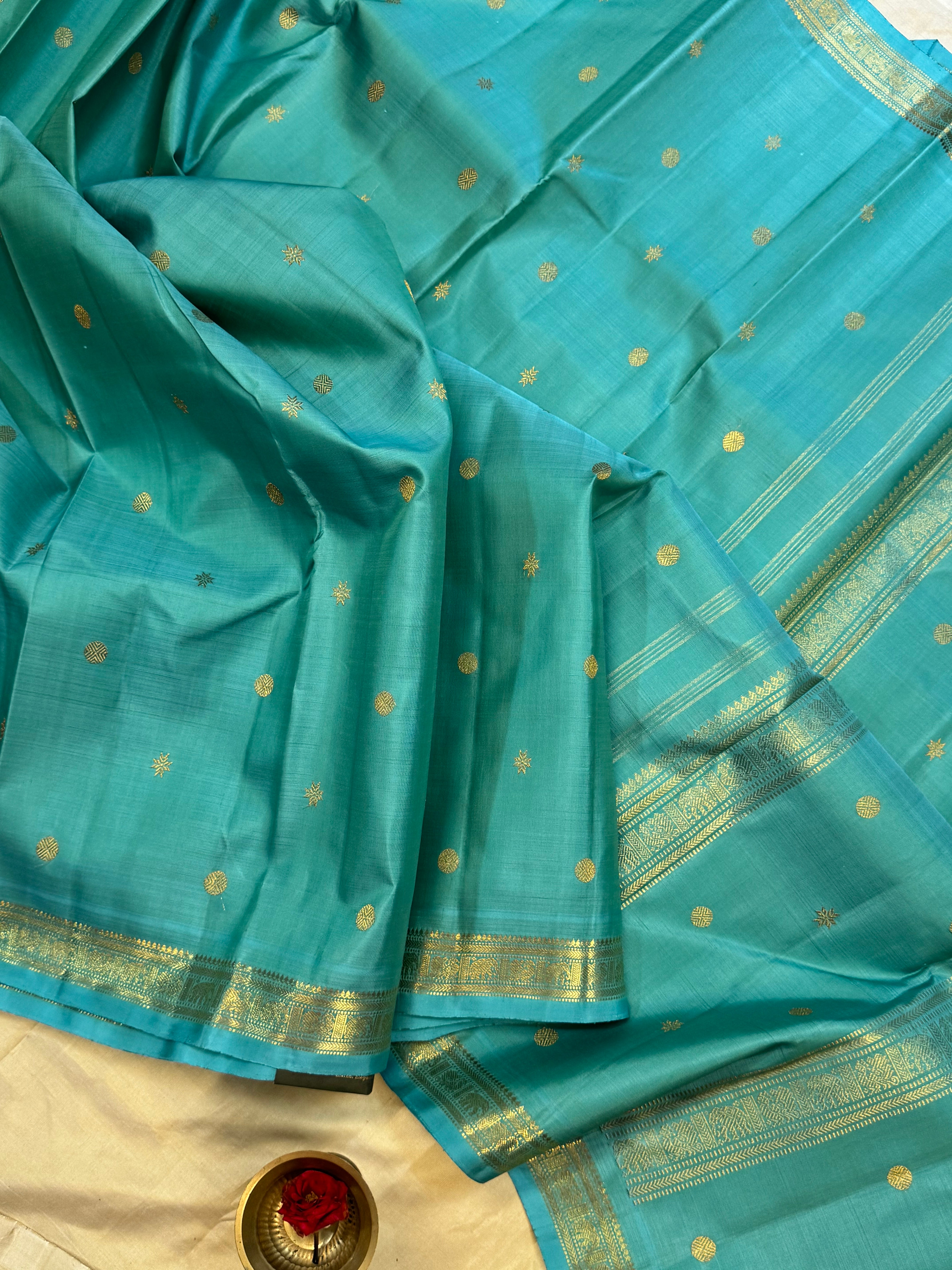 Swapnam : Powder blue small border / kanjipuram silk