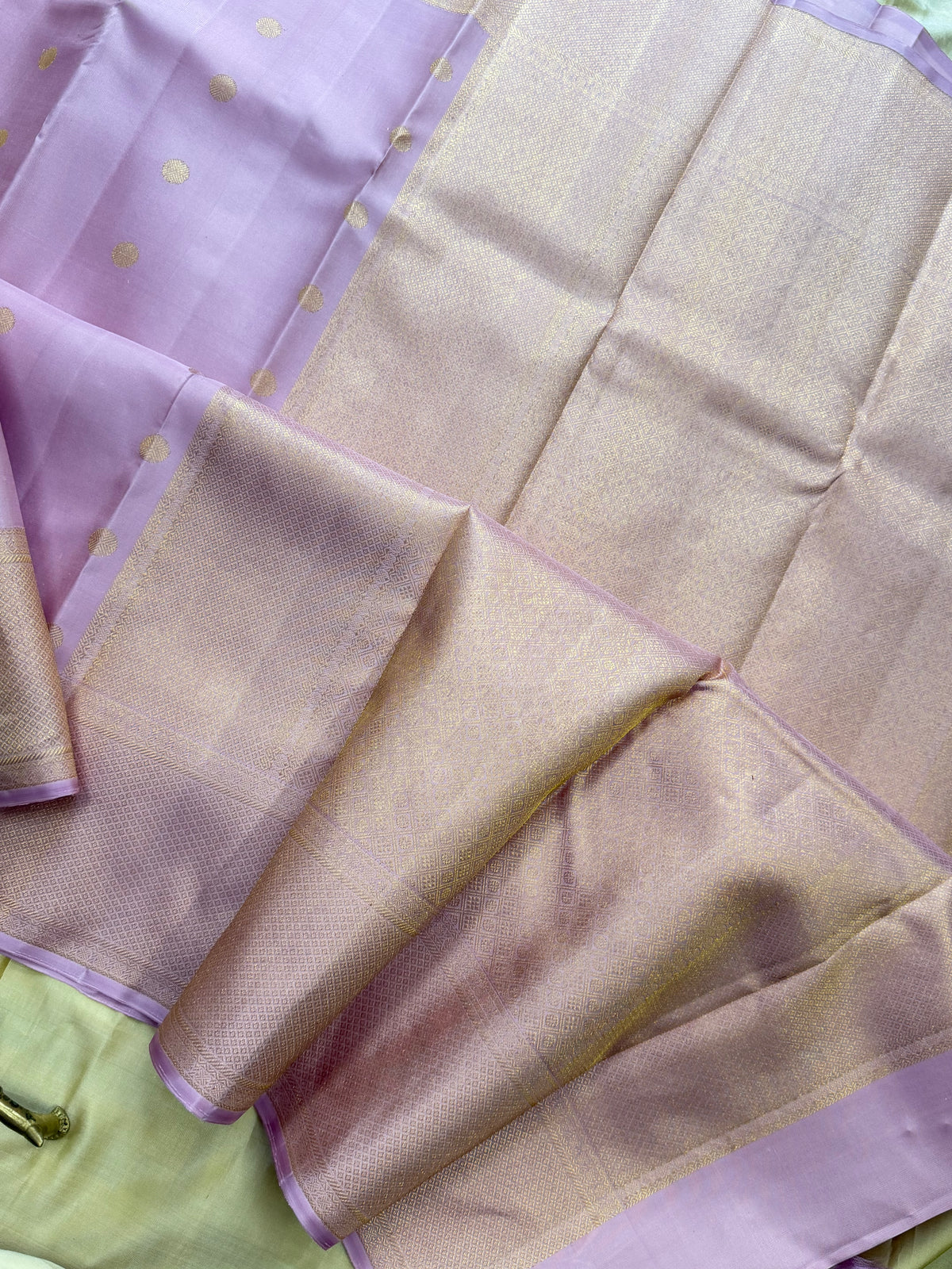 Pastel lavender / Arani silk