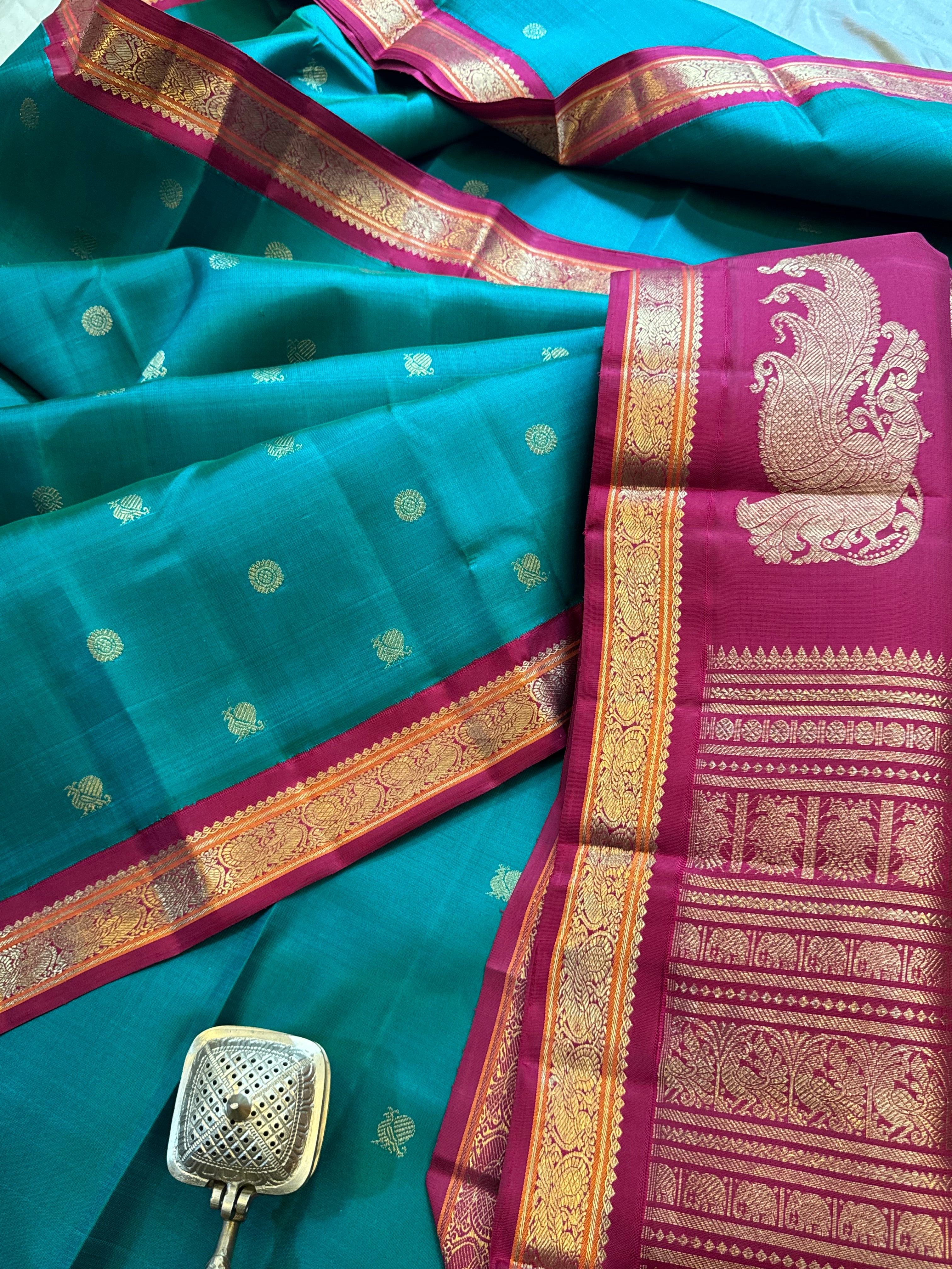 Jade green korvai : Kanjipuram silk