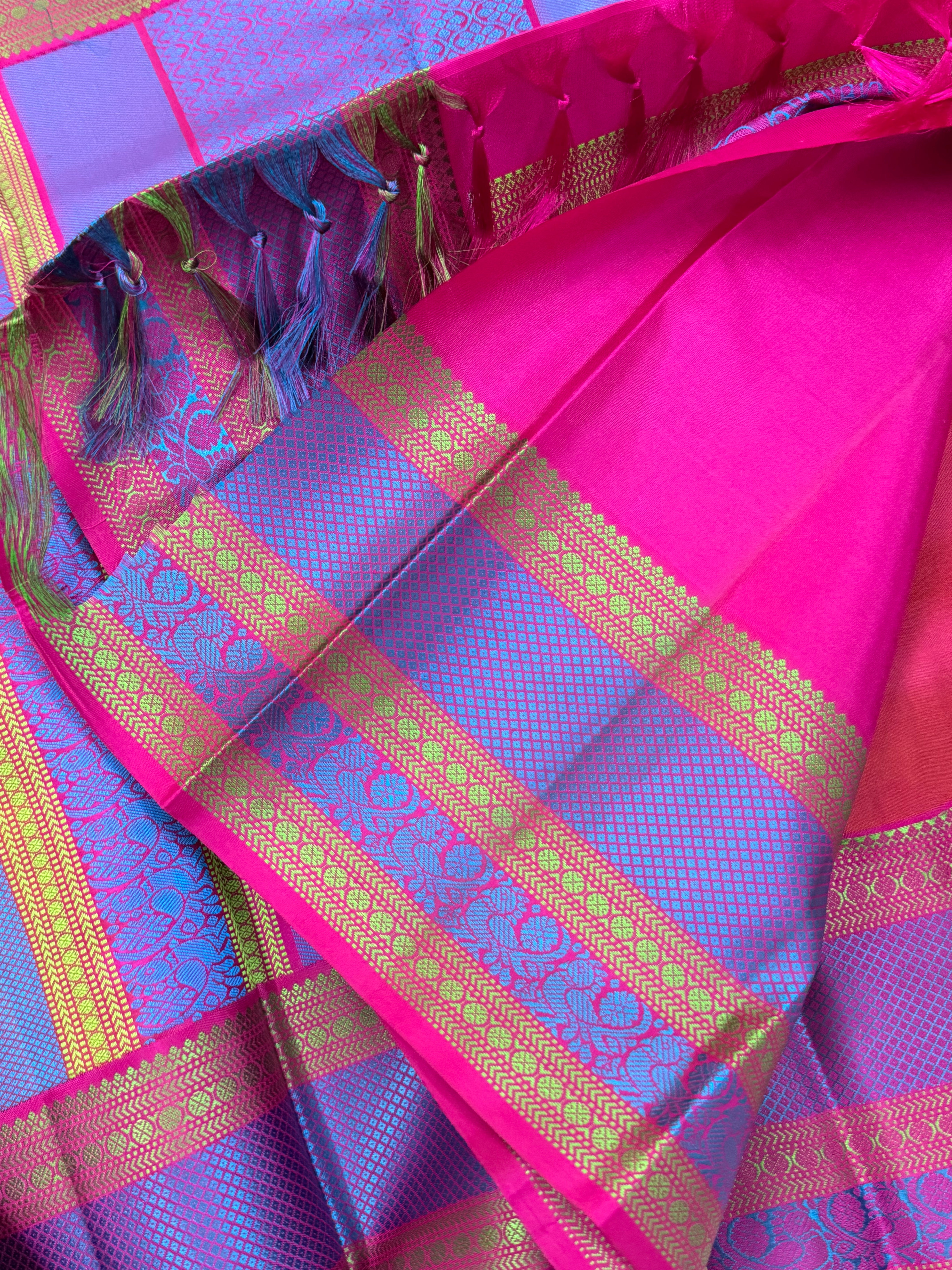 Kanagambaram Thread work/Varnangal Soft Silk