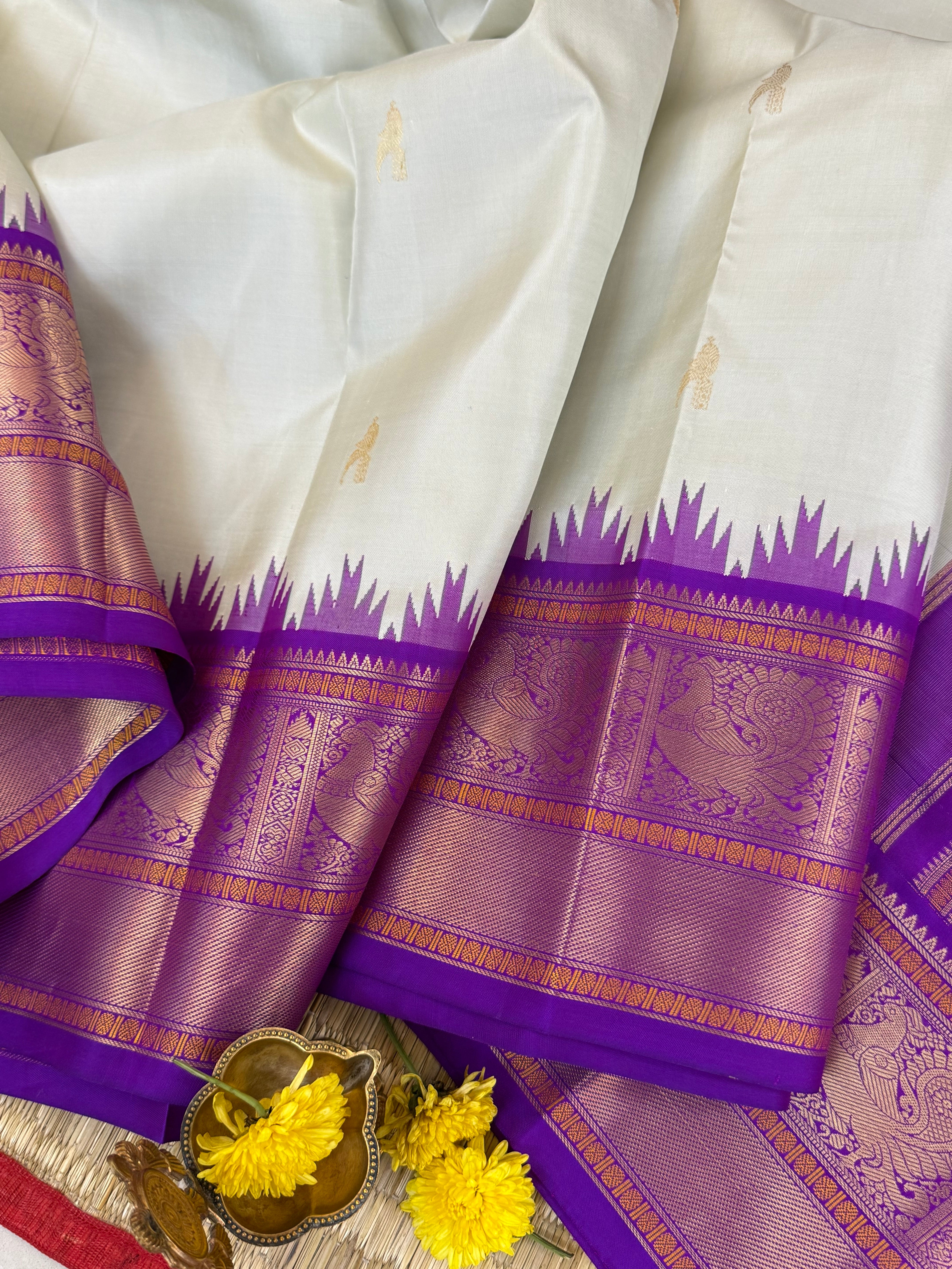 TANJORE PAINTING PALLU SPECIAL EDITION CLSA 10948