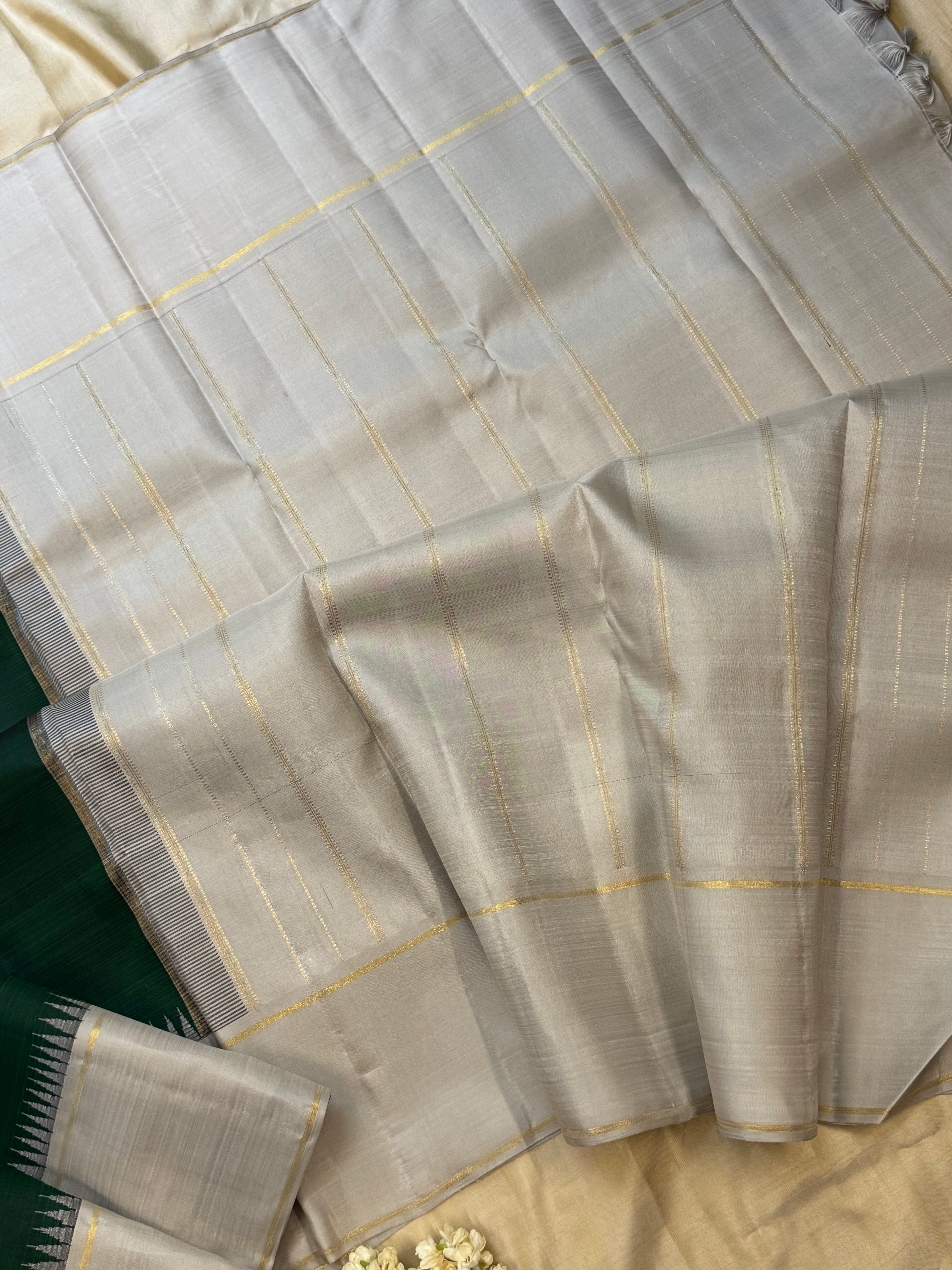 Green and silver grey / Arani silk