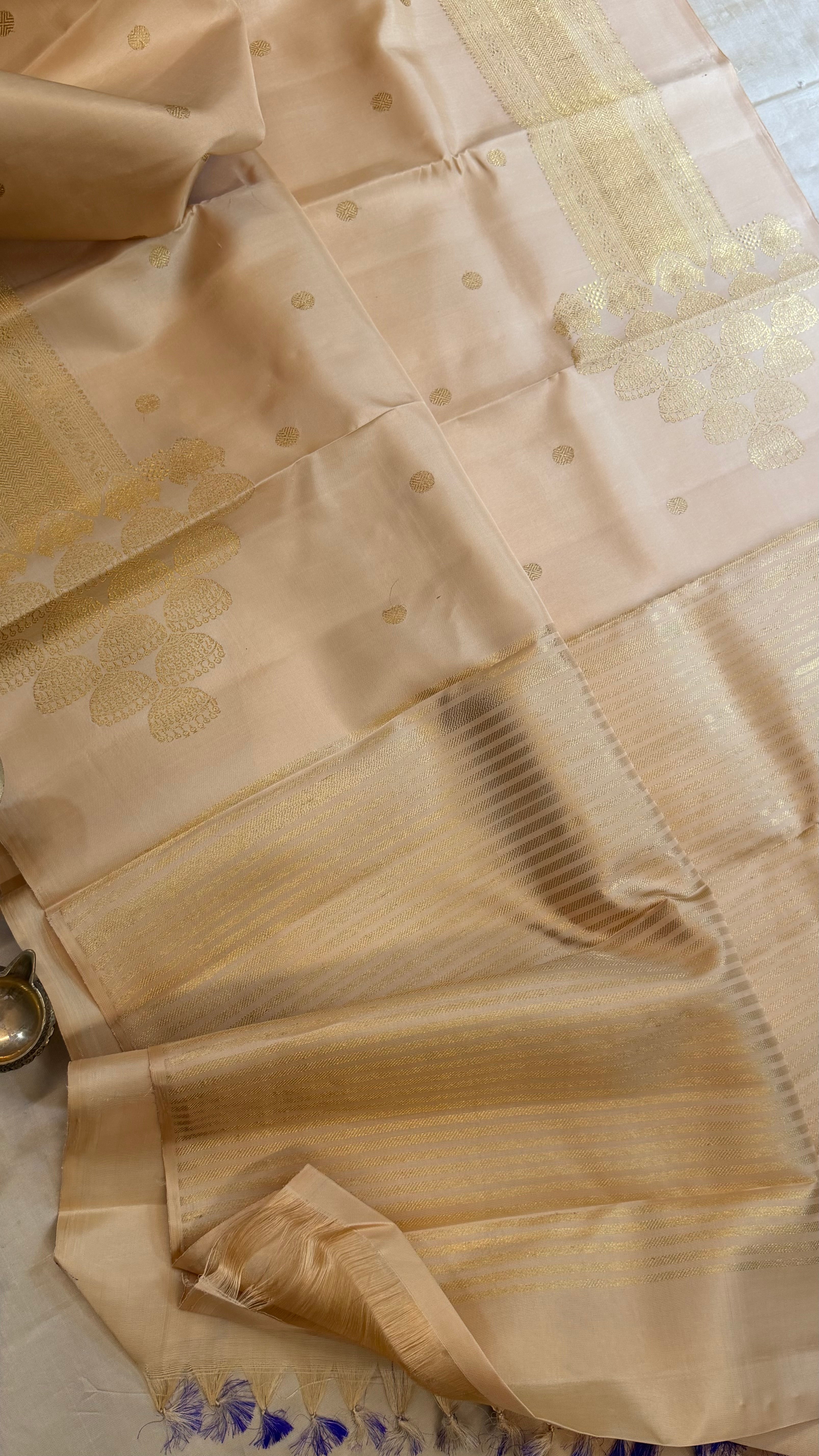 Odiyanam border jhimki palla master weaver / Kanjipuram silk