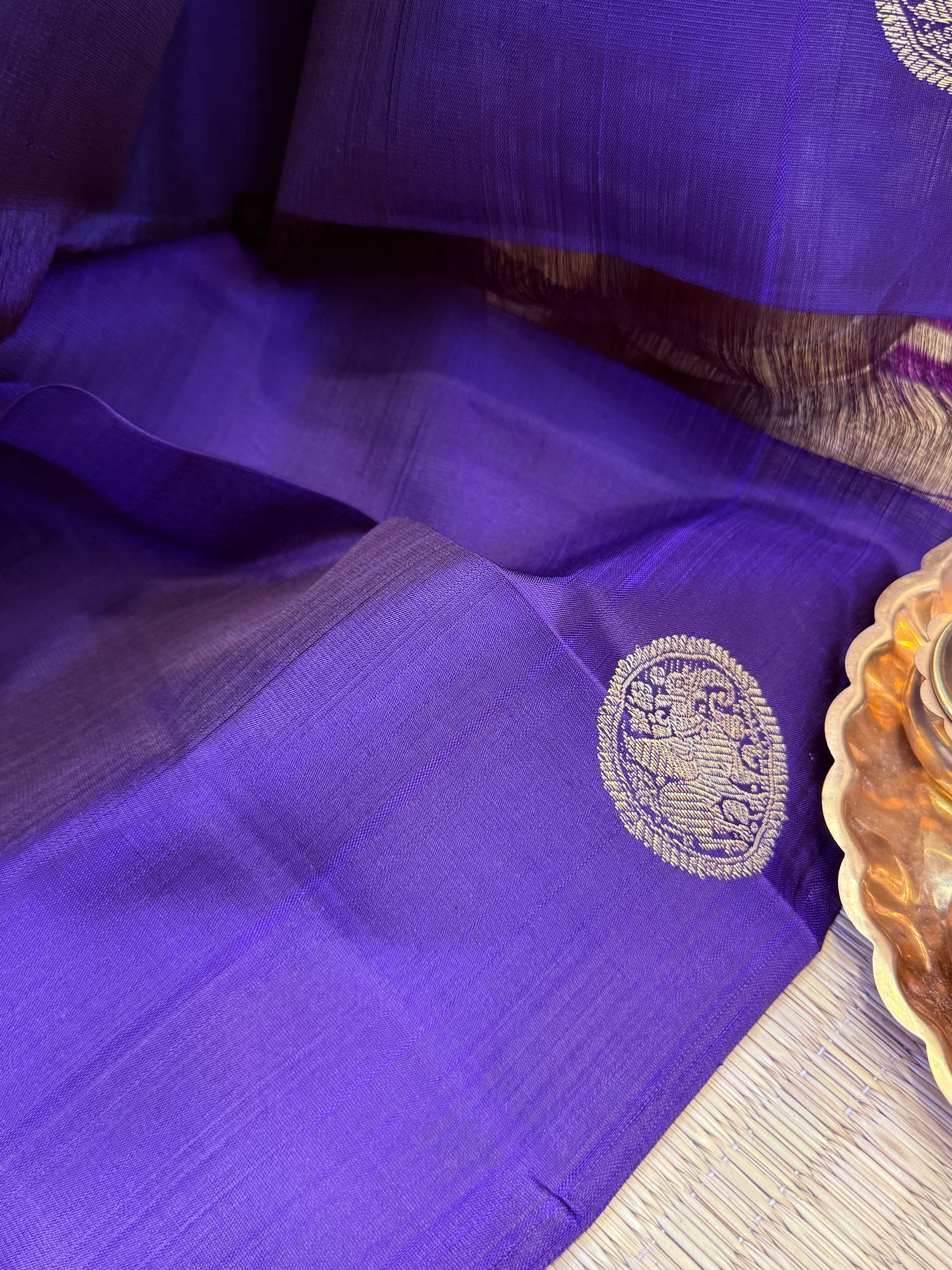 Blue and purple border butta / kanjipuram silk CL9498