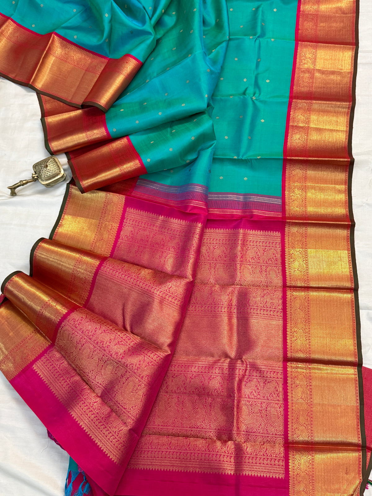 Turquoise blue and Korvai pure zari getti border