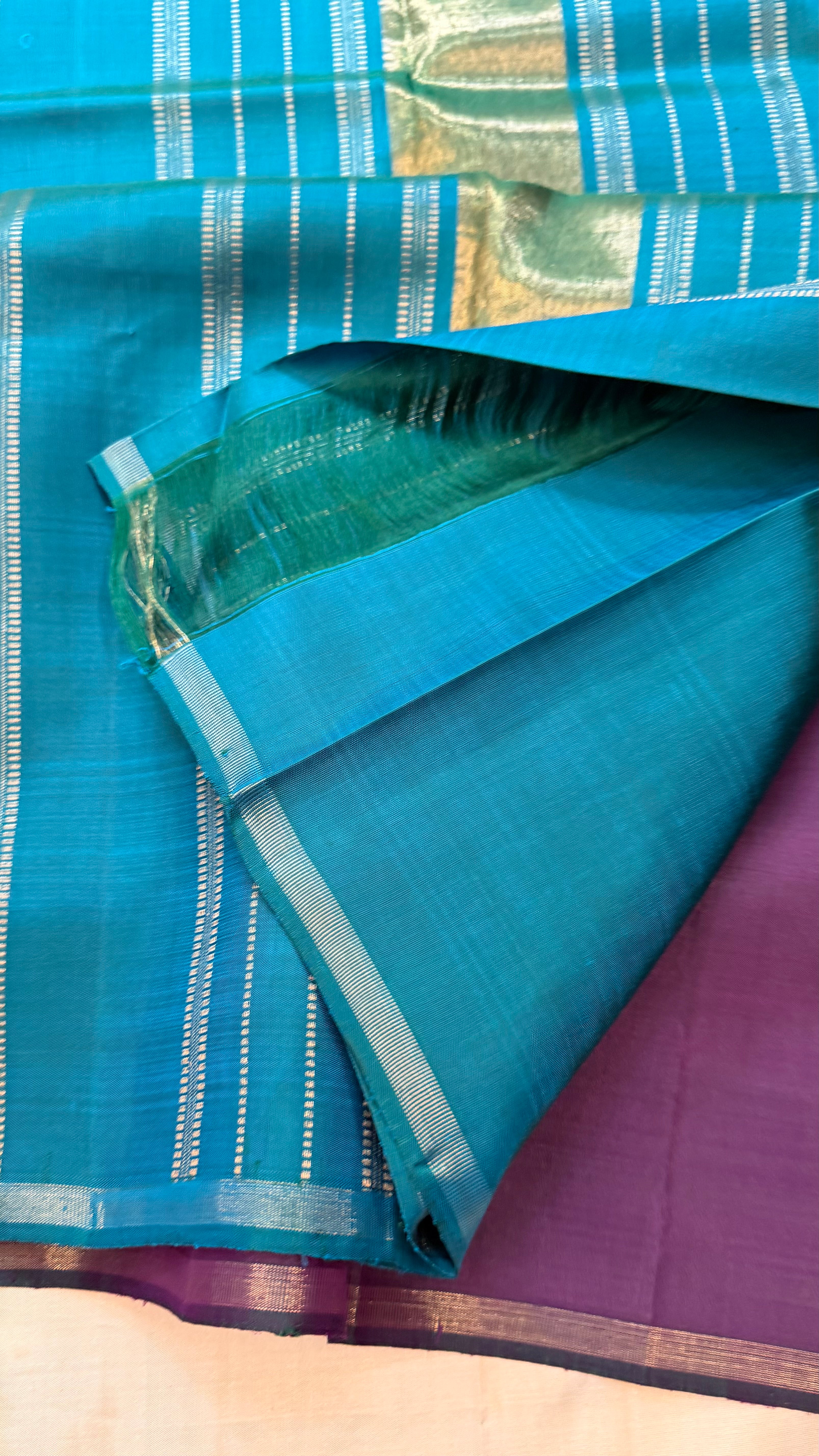 Deep purple and rama green borderless/ Kanjipuram silk