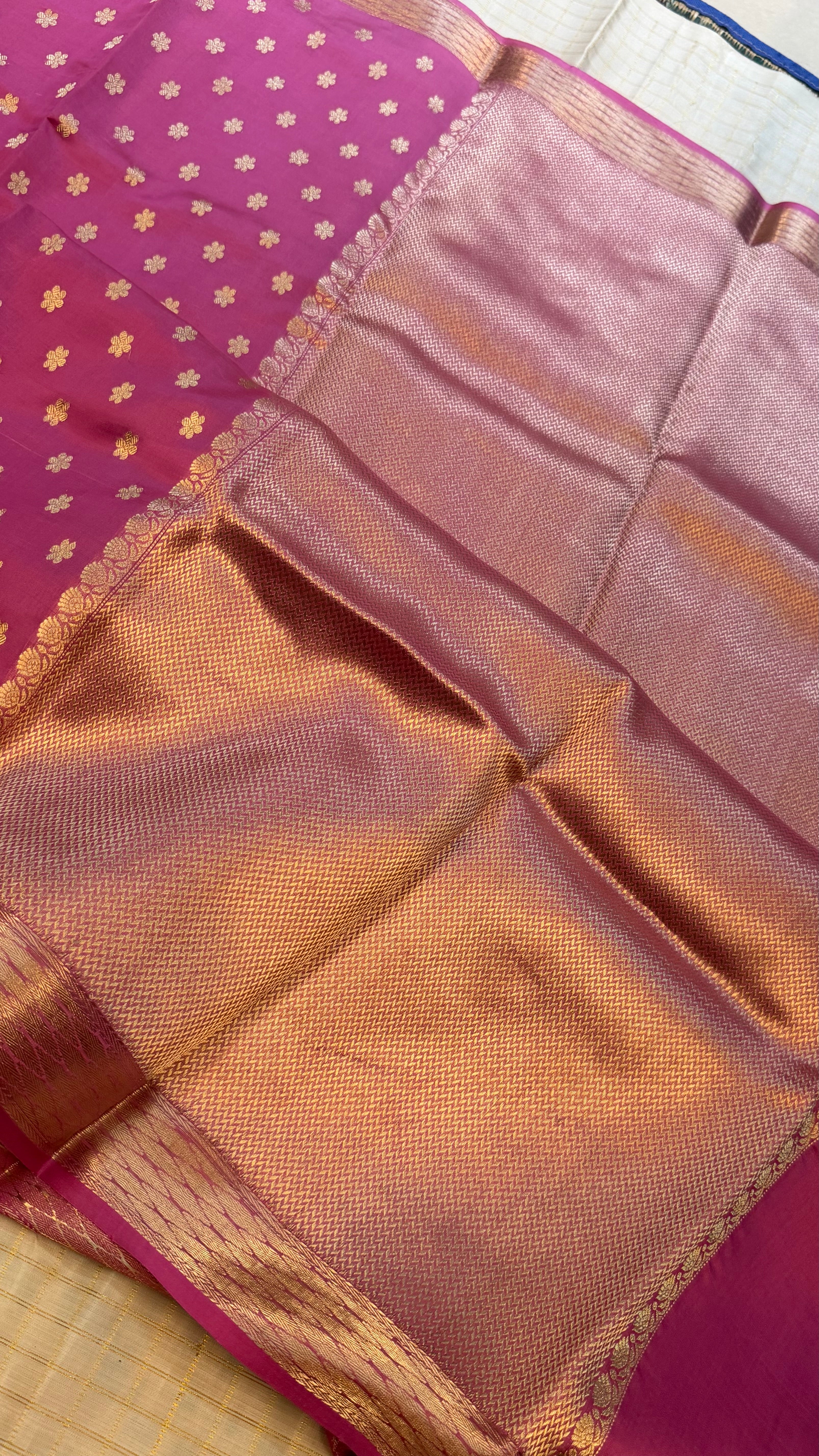 Ahalya bhai border traditional 6 phakri phool ghani Butta Chanderi silk