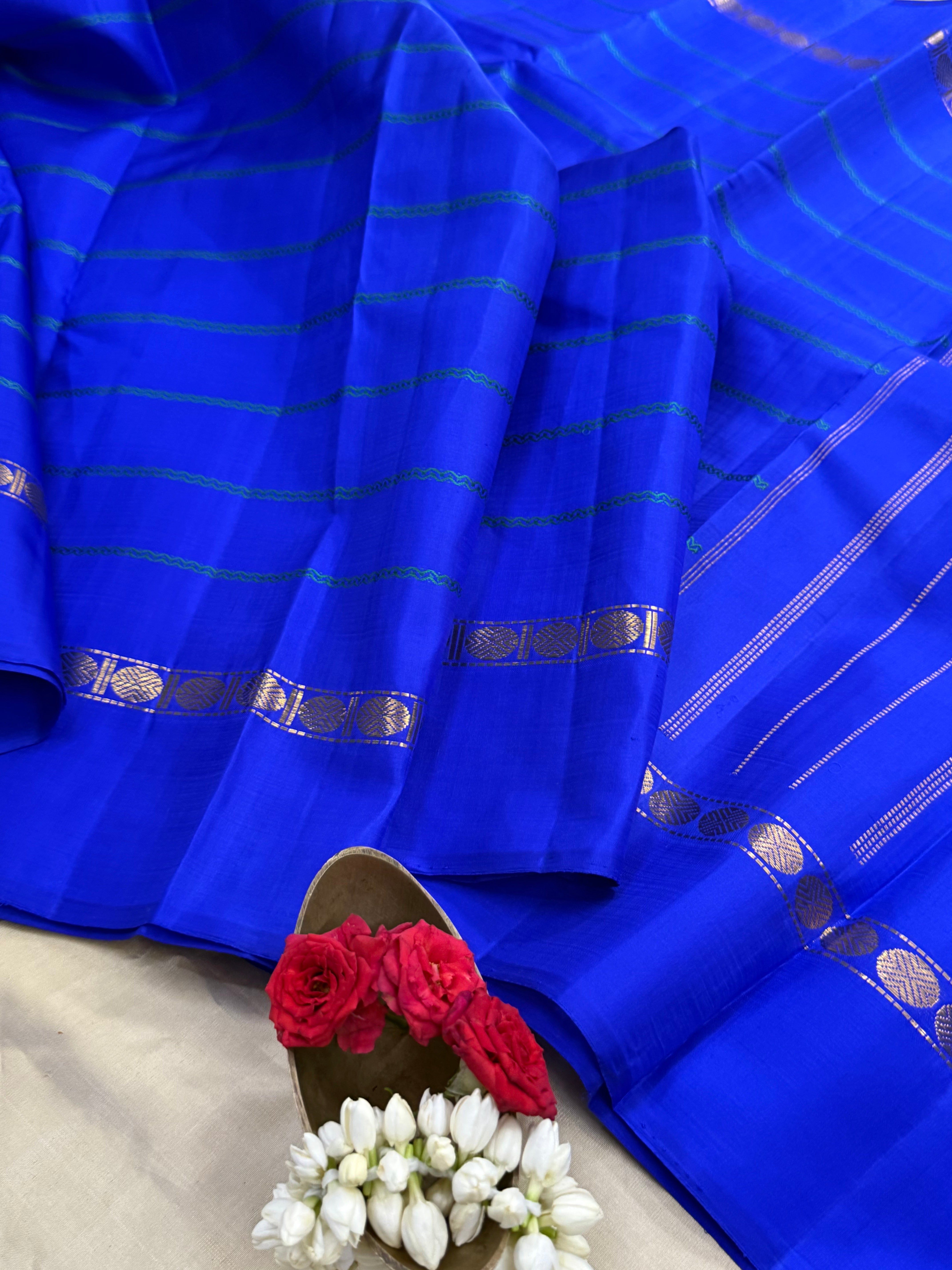 Royal blue veldhari/ Arani silk