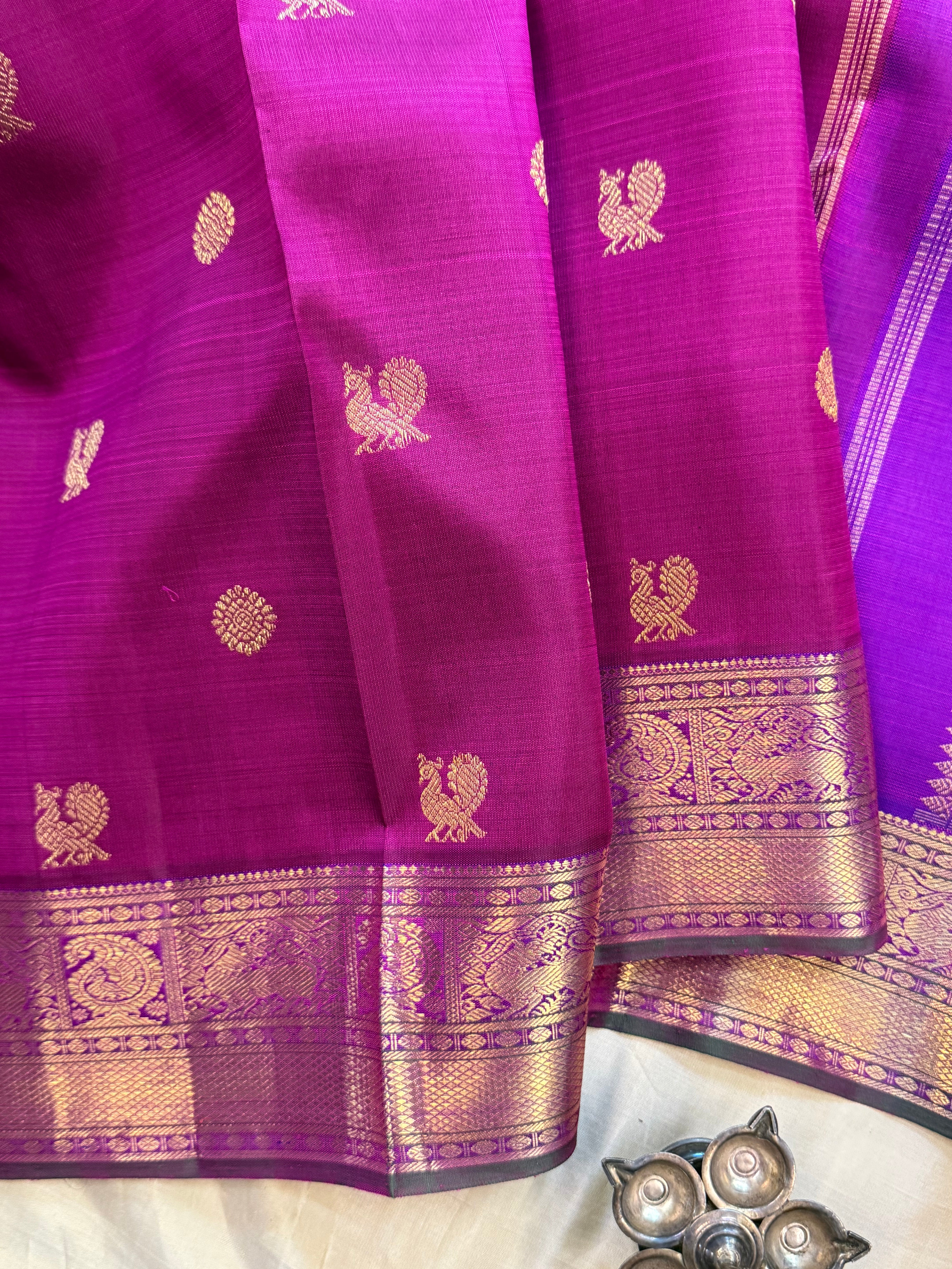 Magenta pink and purple / Kanjipuram silk