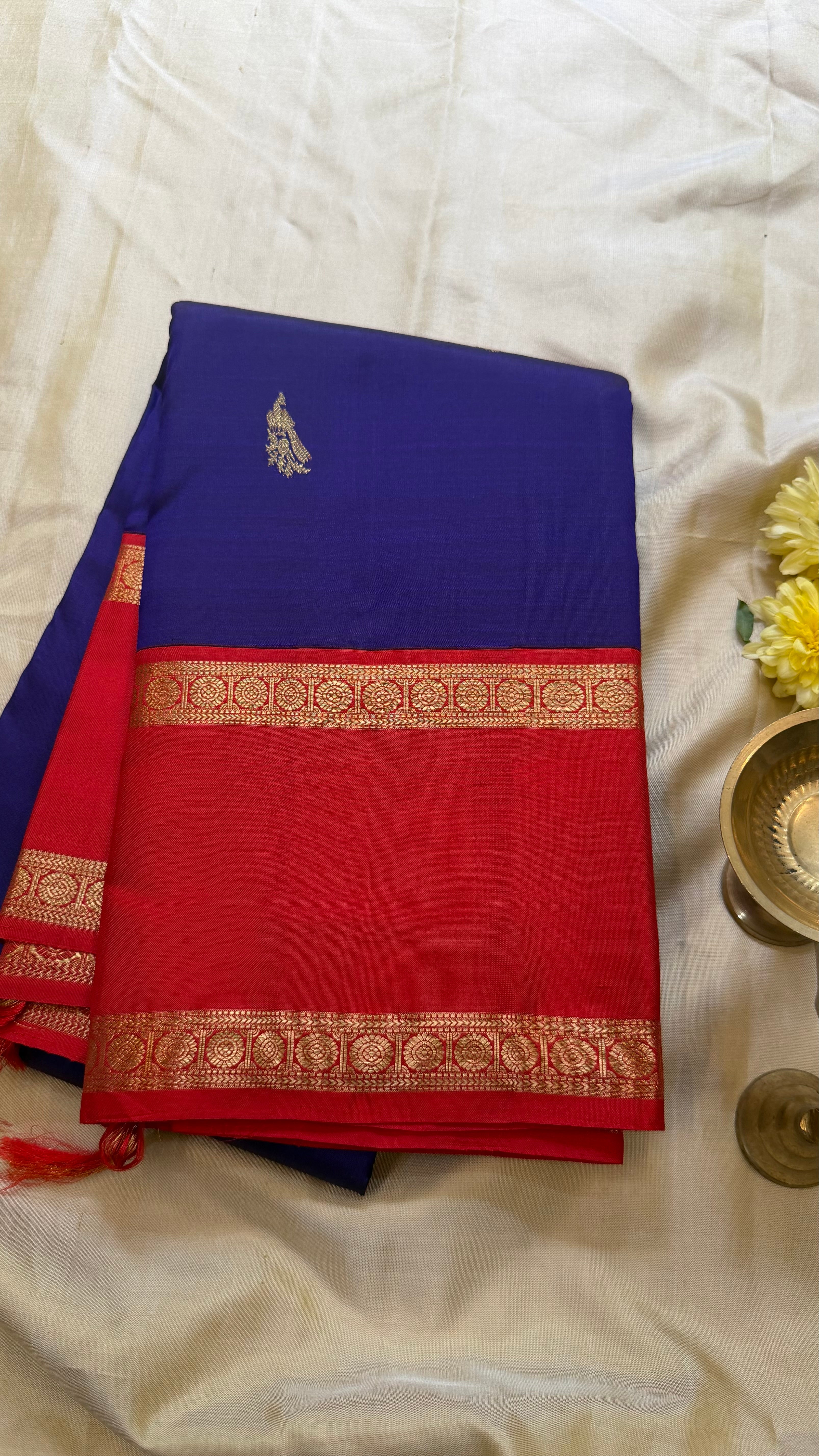 Purplish shot blue and red rettapet border kai korvai/ Kanjipuram Silk