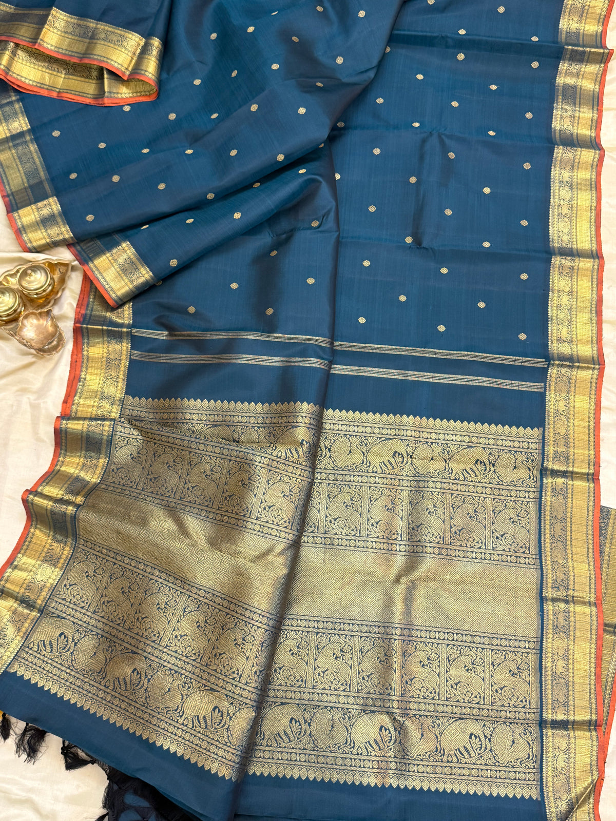 Teal blue body Butta / Kanjipuram silk CLSA10123